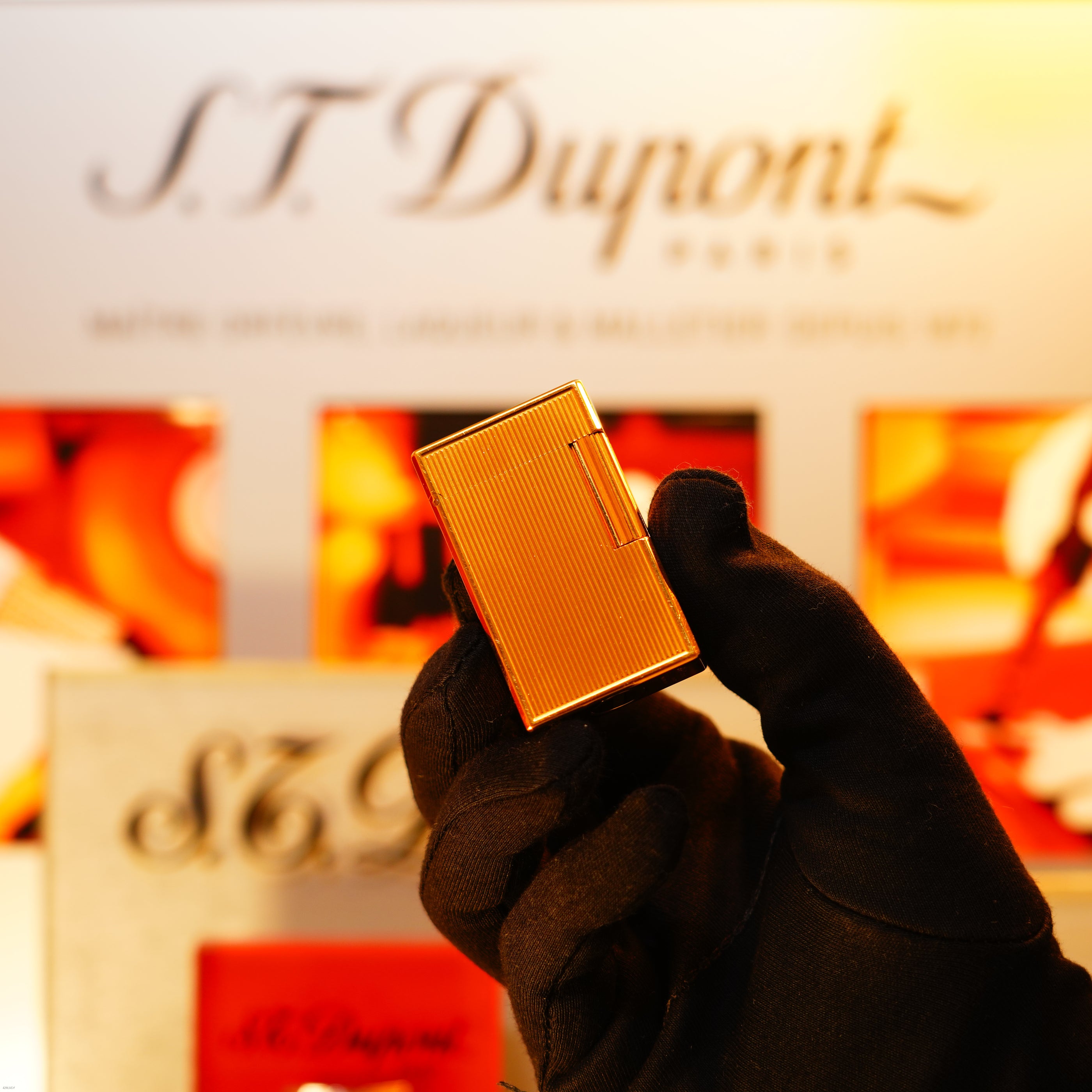 Vintage 1991 S.T. Dupont “Jubile” Limited Edition Petrol Lighter – 18K Gold-Finish Paris Series, Limited to 1500 Worldwide