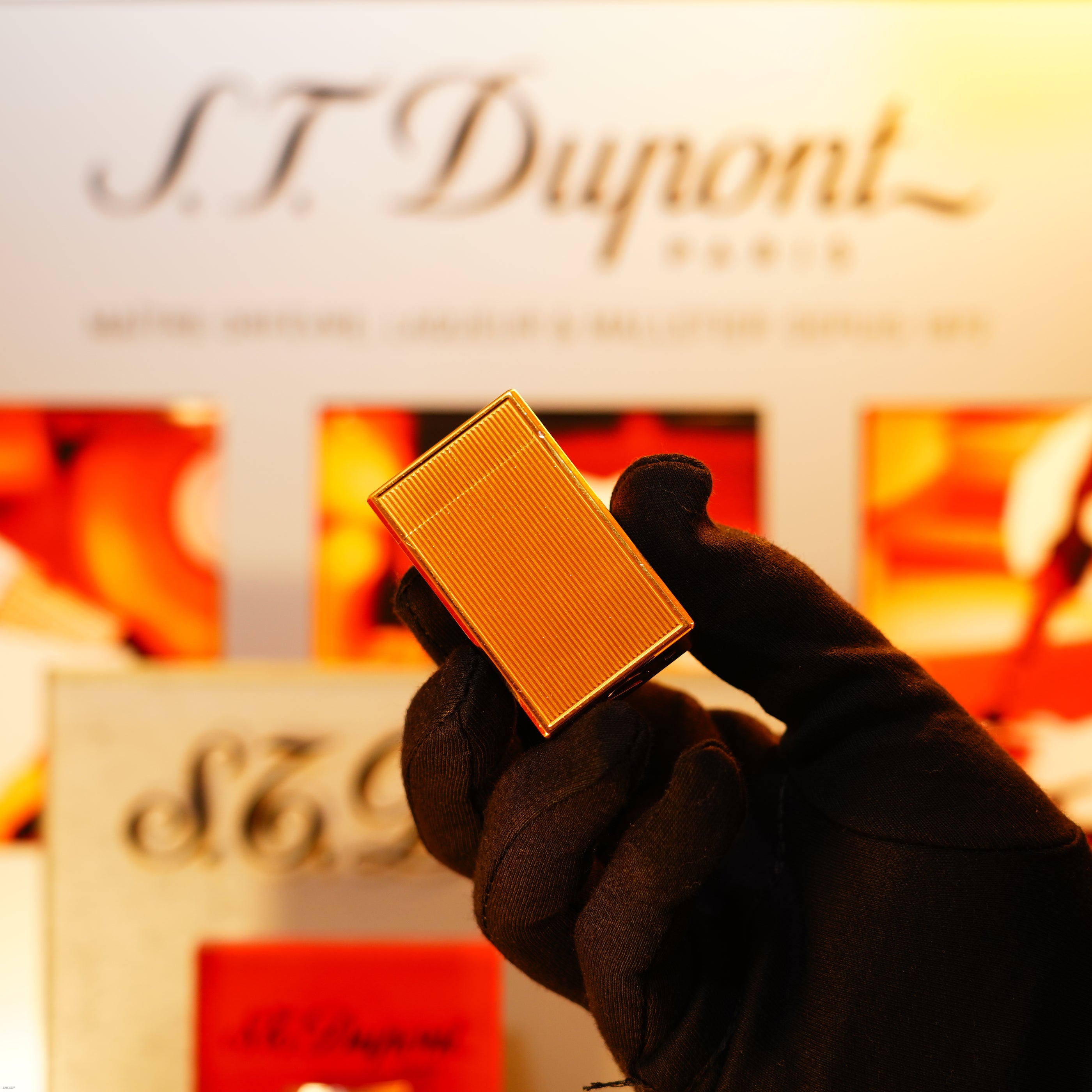 Vintage 1991 S.T. Dupont “Jubile” Limited Edition Petrol Lighter – 18K Gold-Finish Paris Series, Limited to 1500 Worldwide