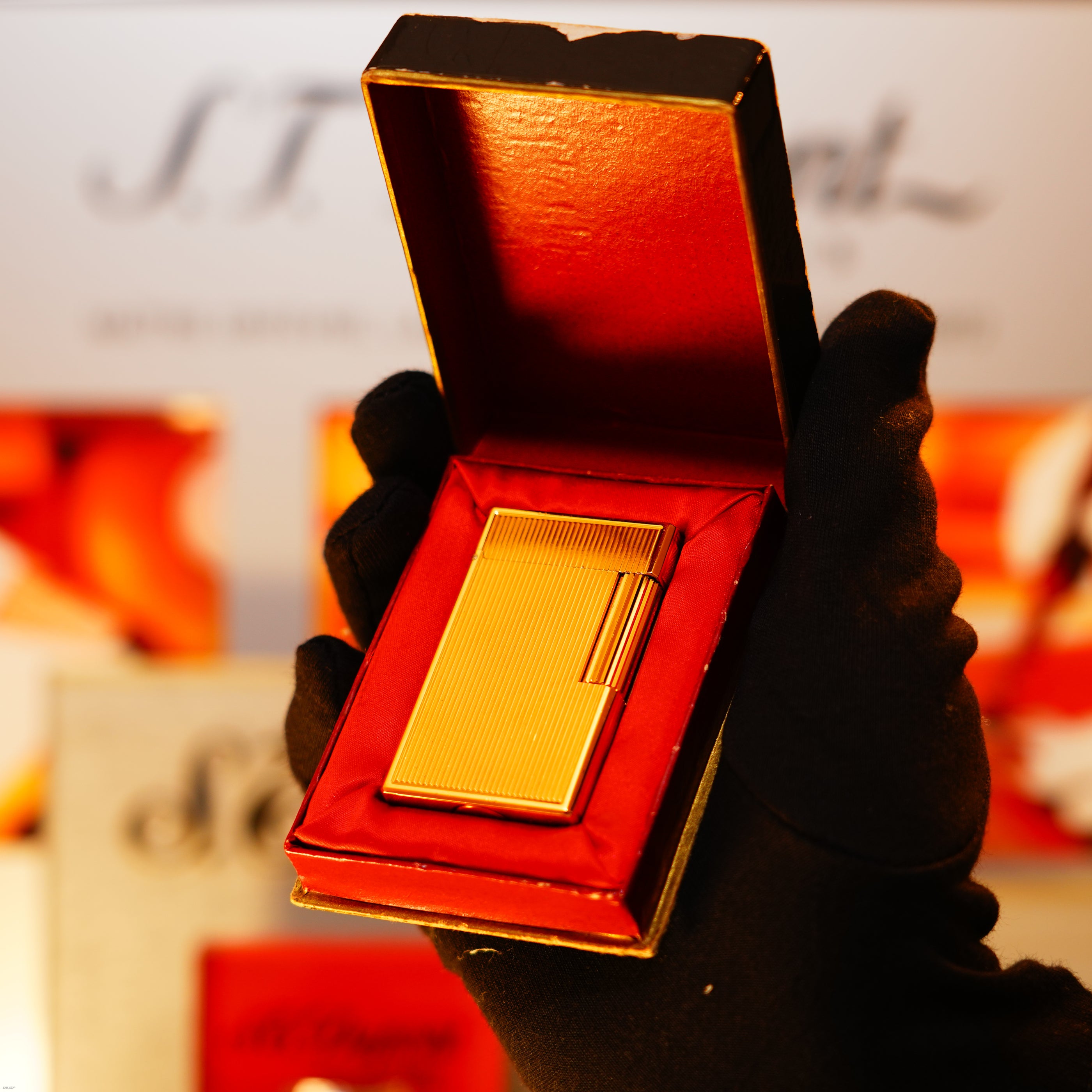 Vintage 1991 S.T. Dupont “Jubile” Limited Edition Petrol Lighter – 18K Gold-Finish Paris Series, Limited to 1500 Worldwide
