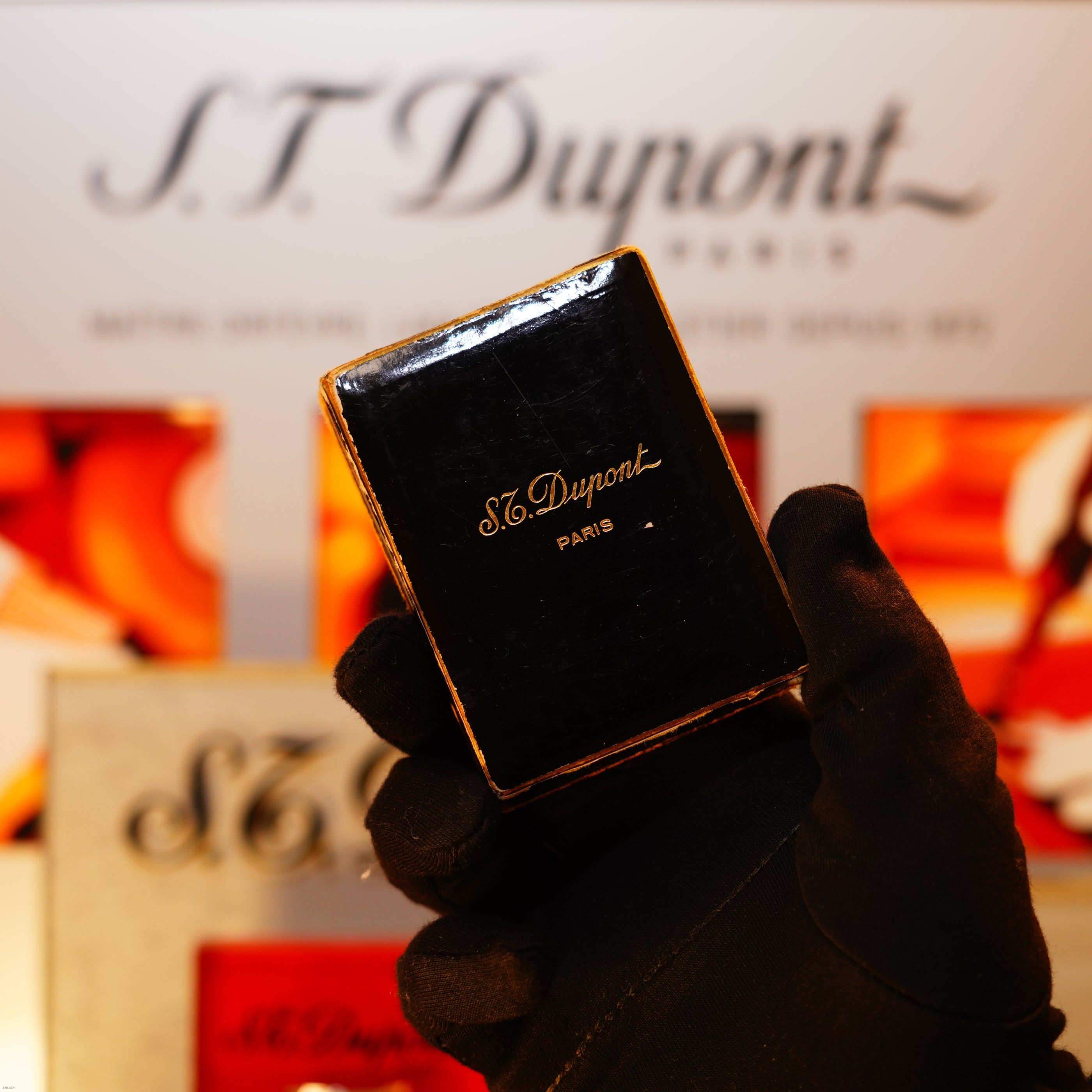 Vintage 1991 S.T. Dupont “Jubile” Limited Edition Petrol Lighter – 18K Gold-Finish Paris Series, Limited to 1500 Worldwide