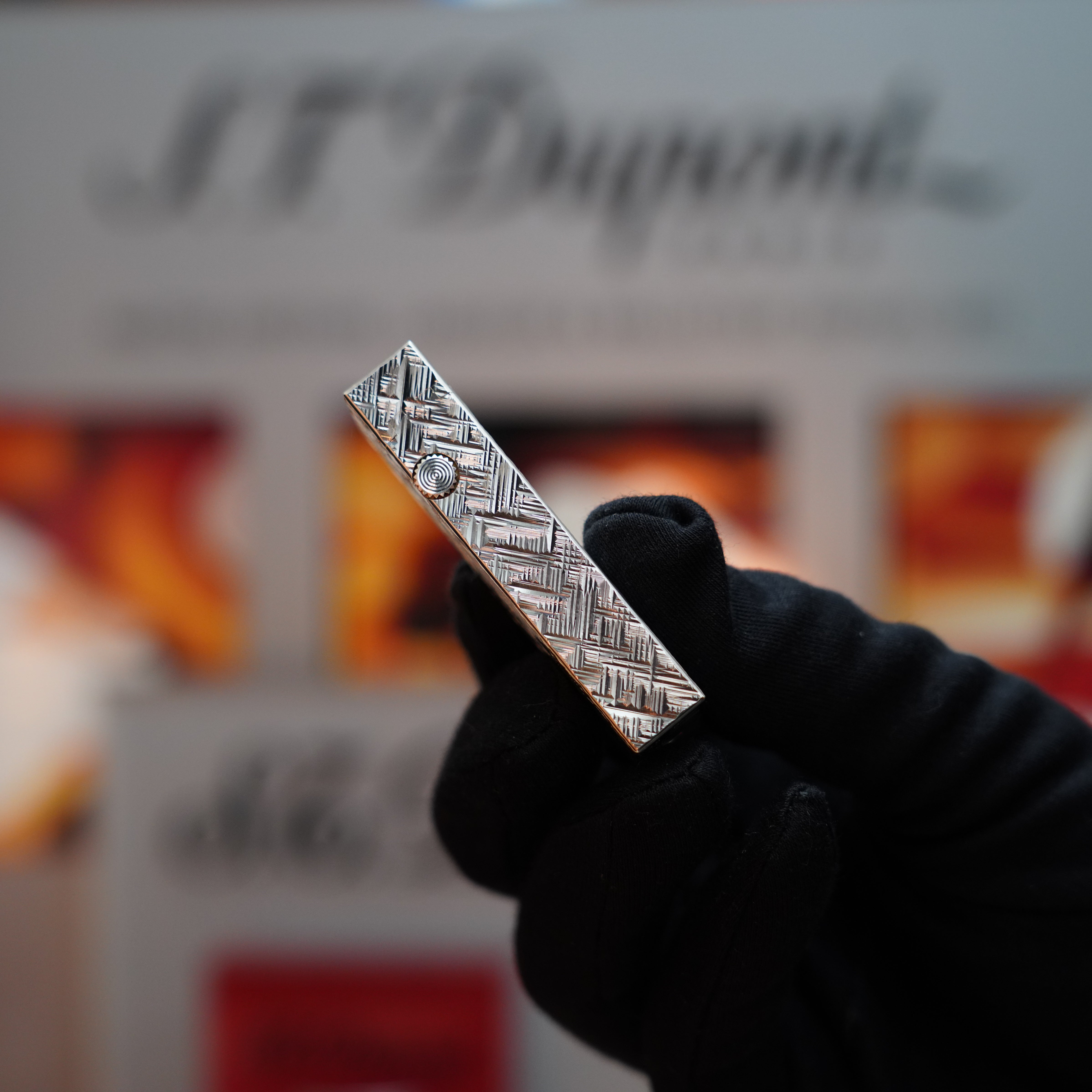 Vintage 1980 Dunhill D line Rollagas Cross Hatch Heavy Silver