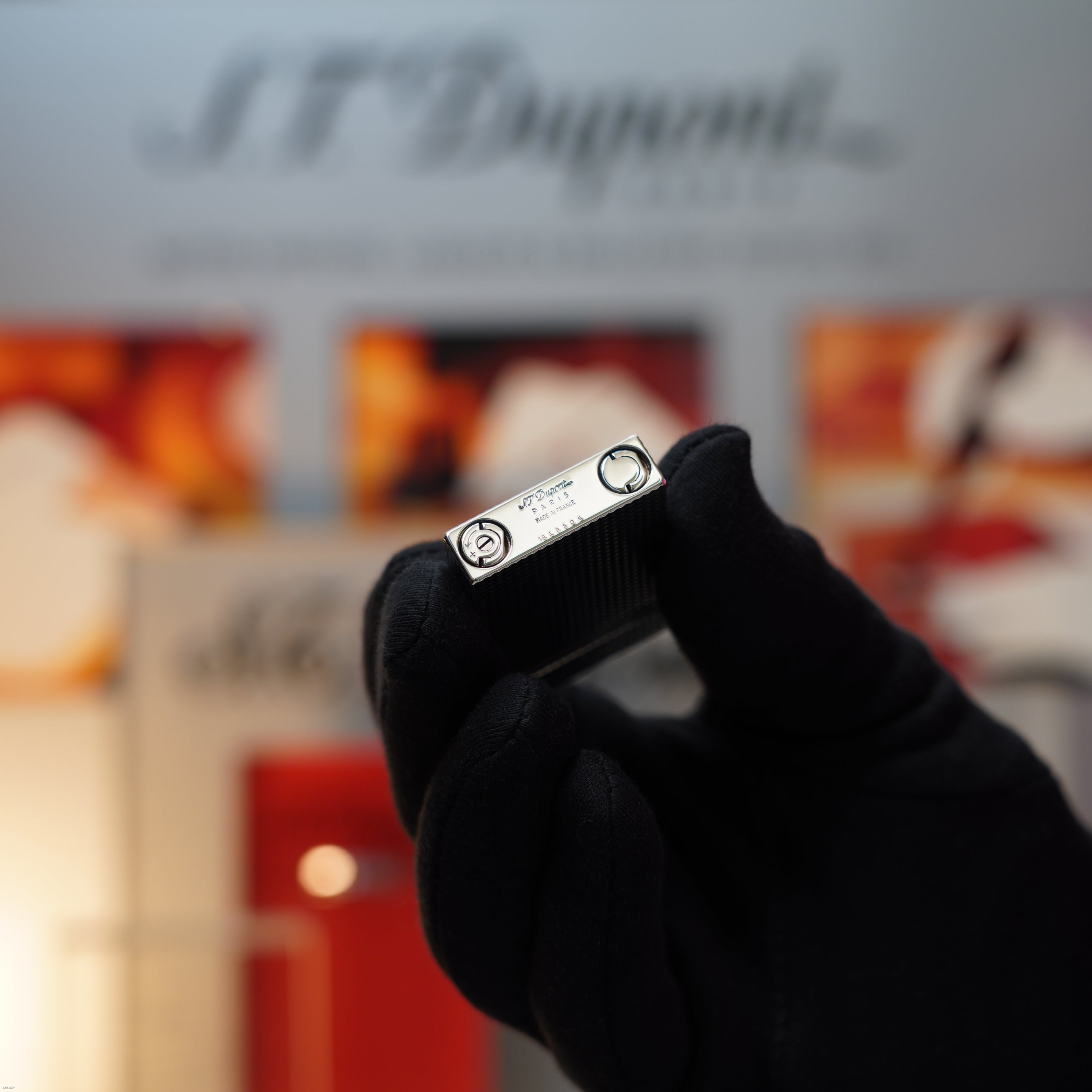 Vintage 1990 S.T. Dupont Monteparnasse Diamond Pattern Heavy Platinum Large Ligne 2 Lighter Clink Sound
