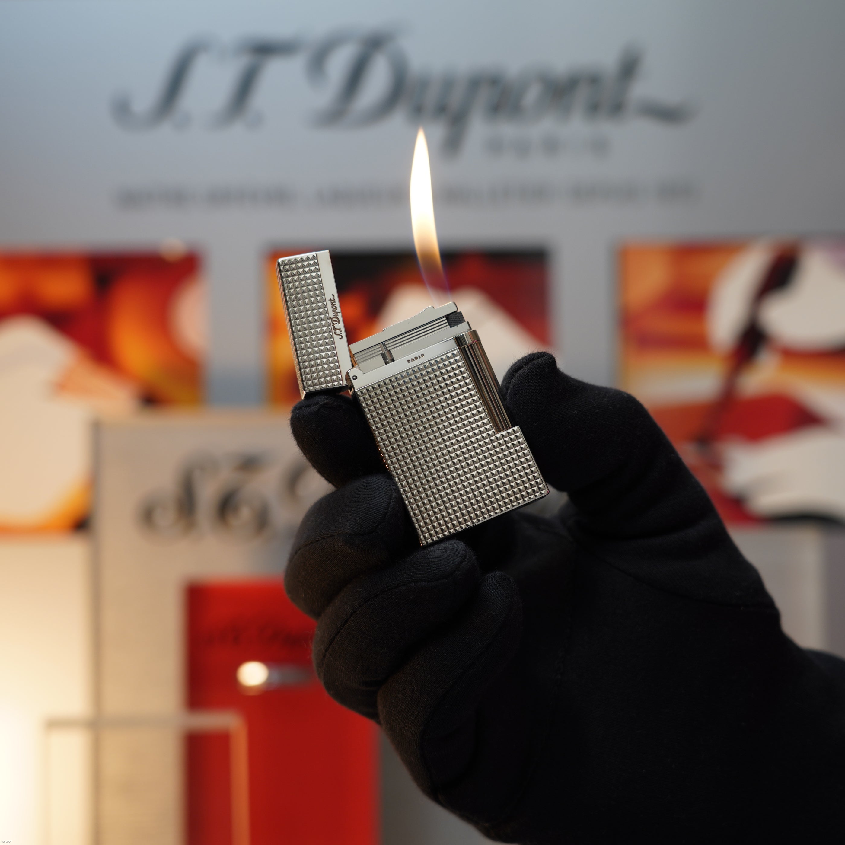 Vintage 1990 S.T. Dupont Monteparnasse Diamond Pattern Heavy Platinum Large Ligne 2 Lighter Clink Sound