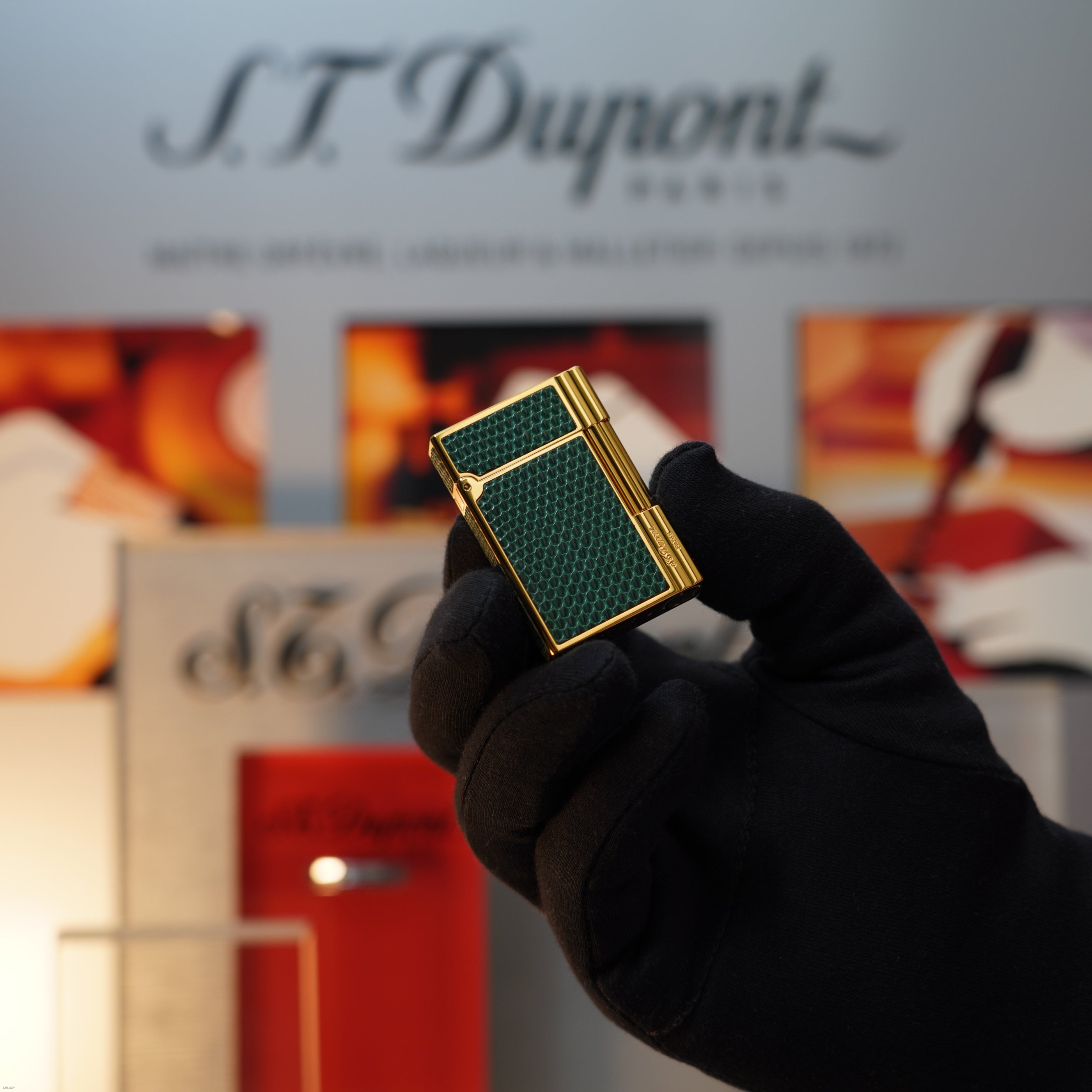 Vintage 1989 S.T. Dupont Rare Gatsby Gainierie Lézard Green Heavy 24k Gold Finish Ligne 2 Lighter Clink Sound