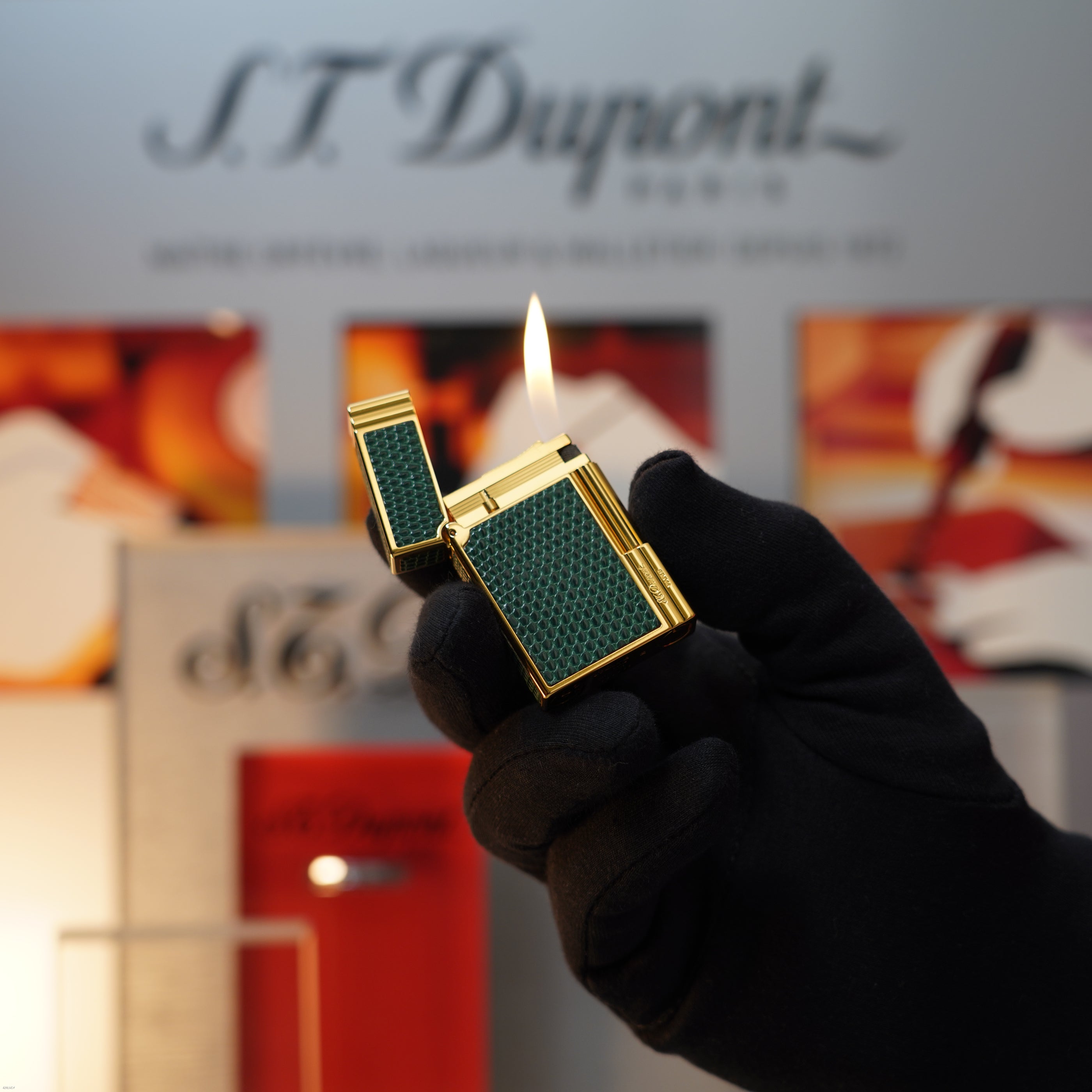 Vintage 1989 S.T. Dupont Rare Gatsby Gainierie Lézard Green Heavy 24k Gold Finish Ligne 2 Lighter Clink Sound