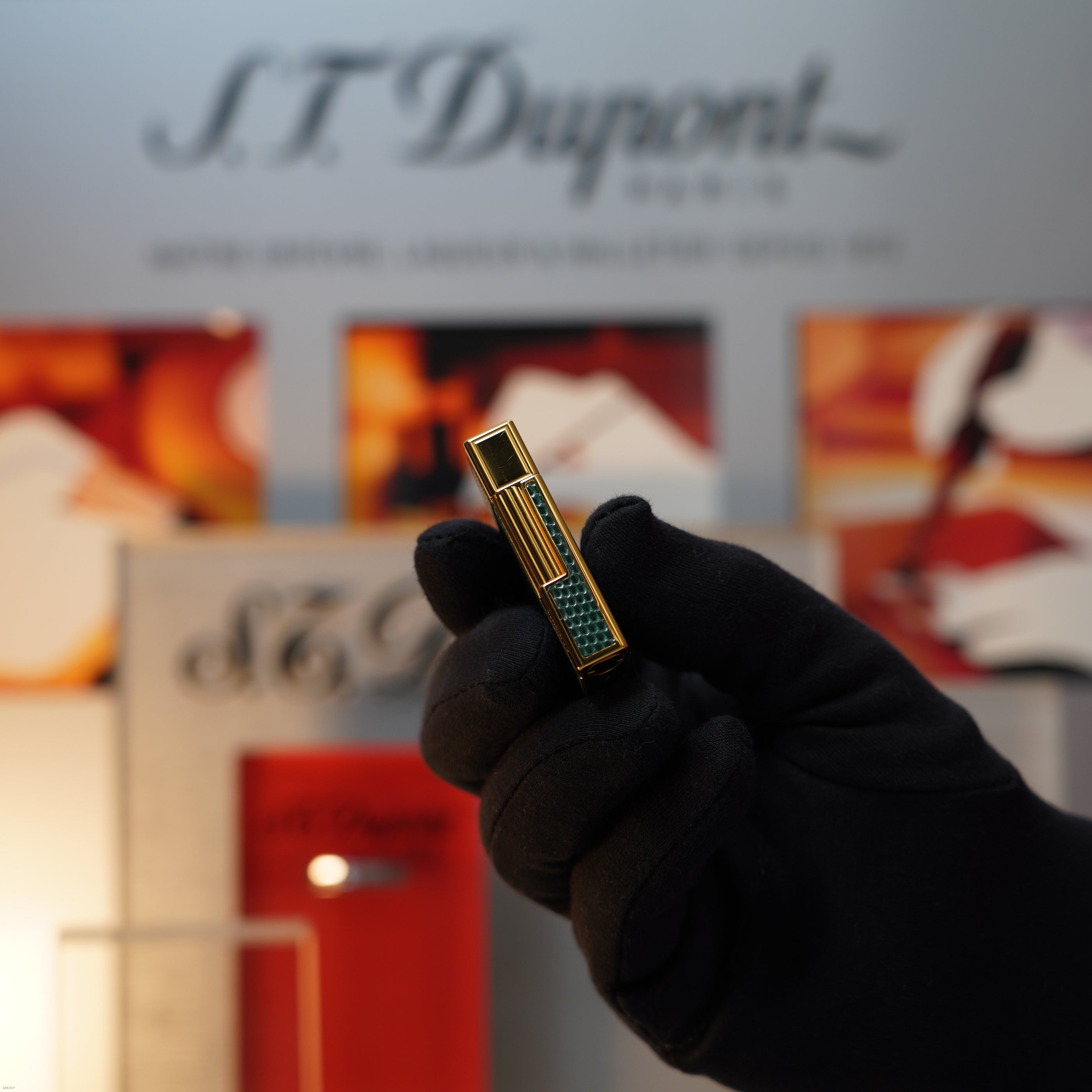 Vintage 1989 S.T. Dupont Rare Gatsby Gainierie Lézard Green Heavy 24k Gold Finish Ligne 2 Lighter Clink Sound
