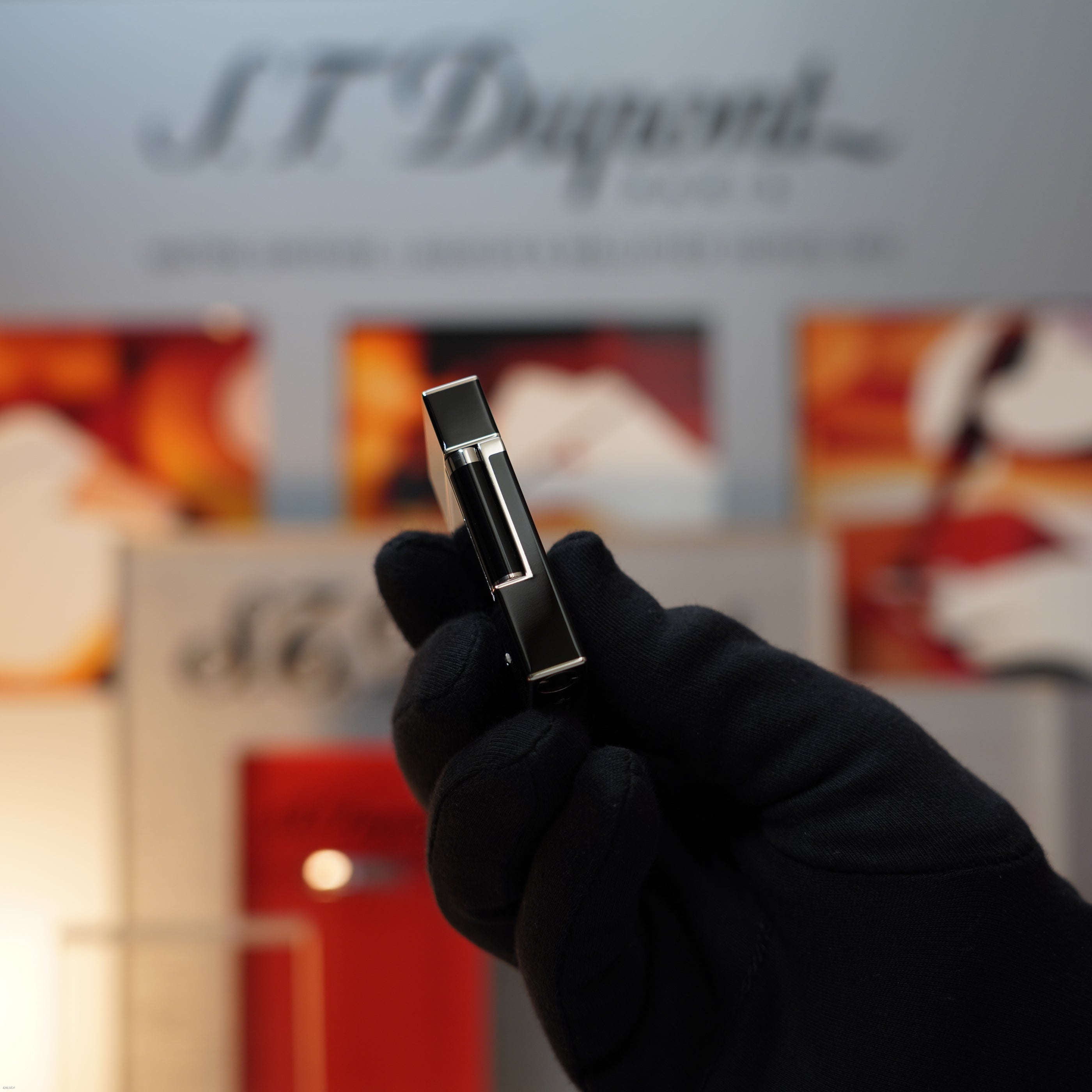Vintage 1990 S.T. Dupont Large Ligne 2 Rare Two Flame Natural Diamond Limited Edition Black Lacquer Platinum Lighter Clink Sound