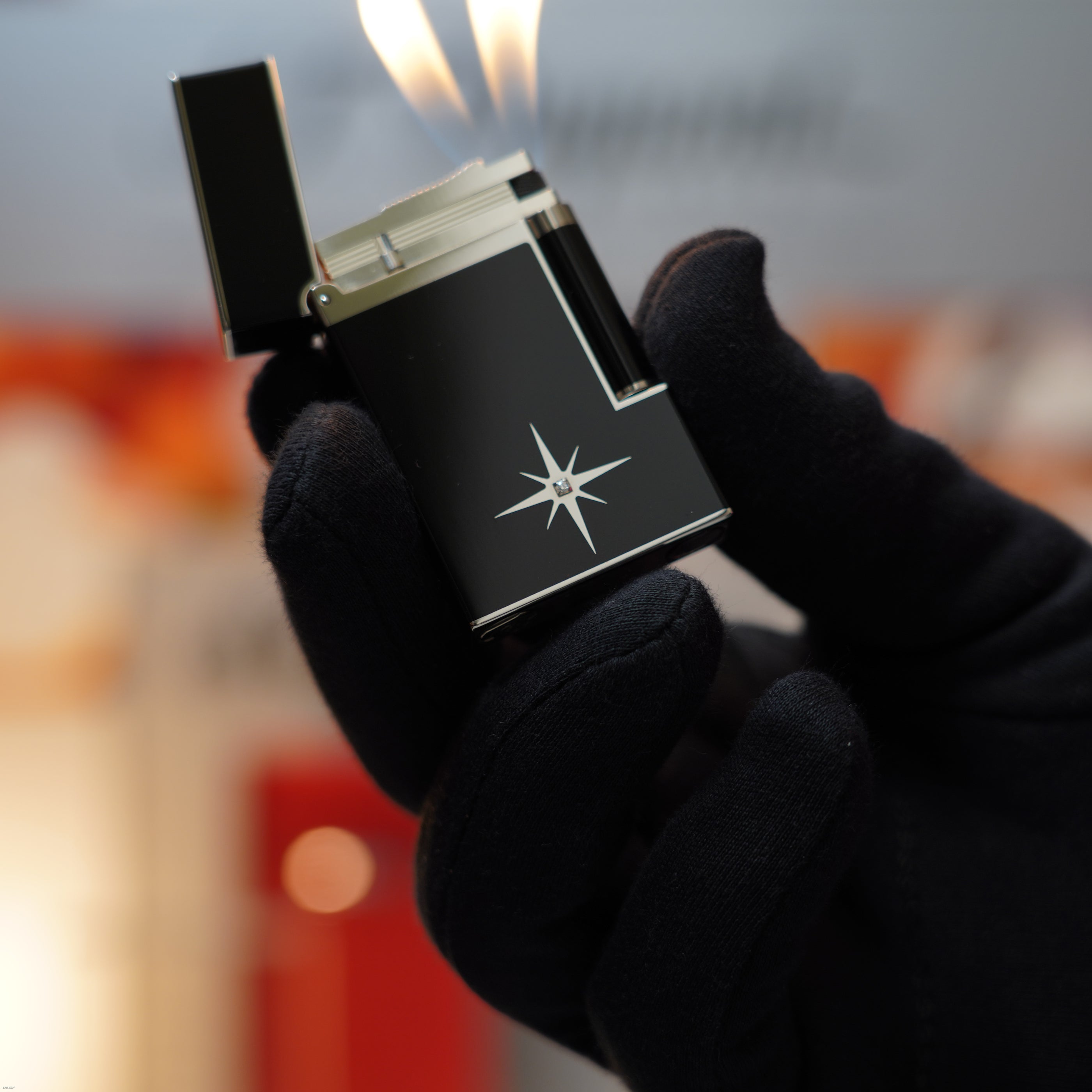 Vintage 1990 S.T. Dupont Large Ligne 2 Rare Two Flame Natural Diamond Limited Edition Black Lacquer Platinum Lighter Clink Sound