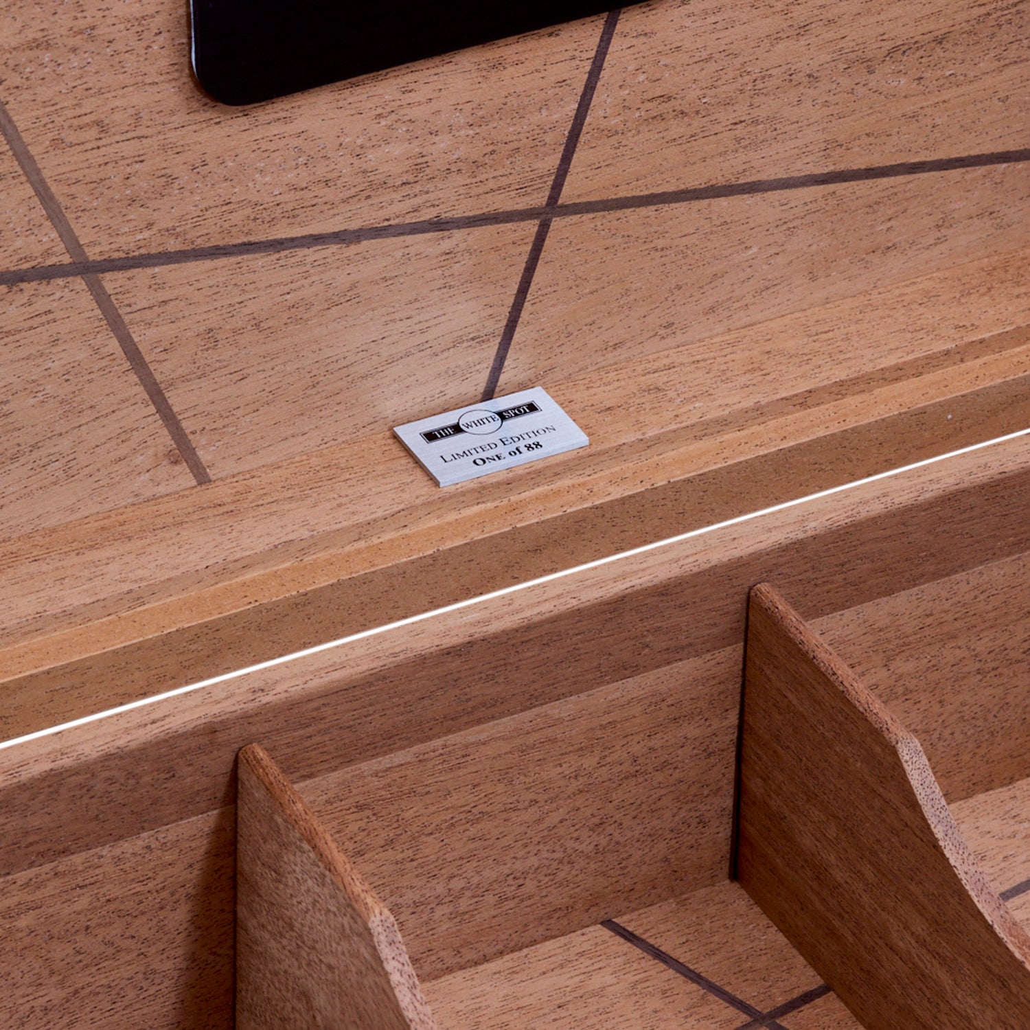 Dunhill Limited Edition Ribbon Sycamore Cigar Humidor (100 cigars)