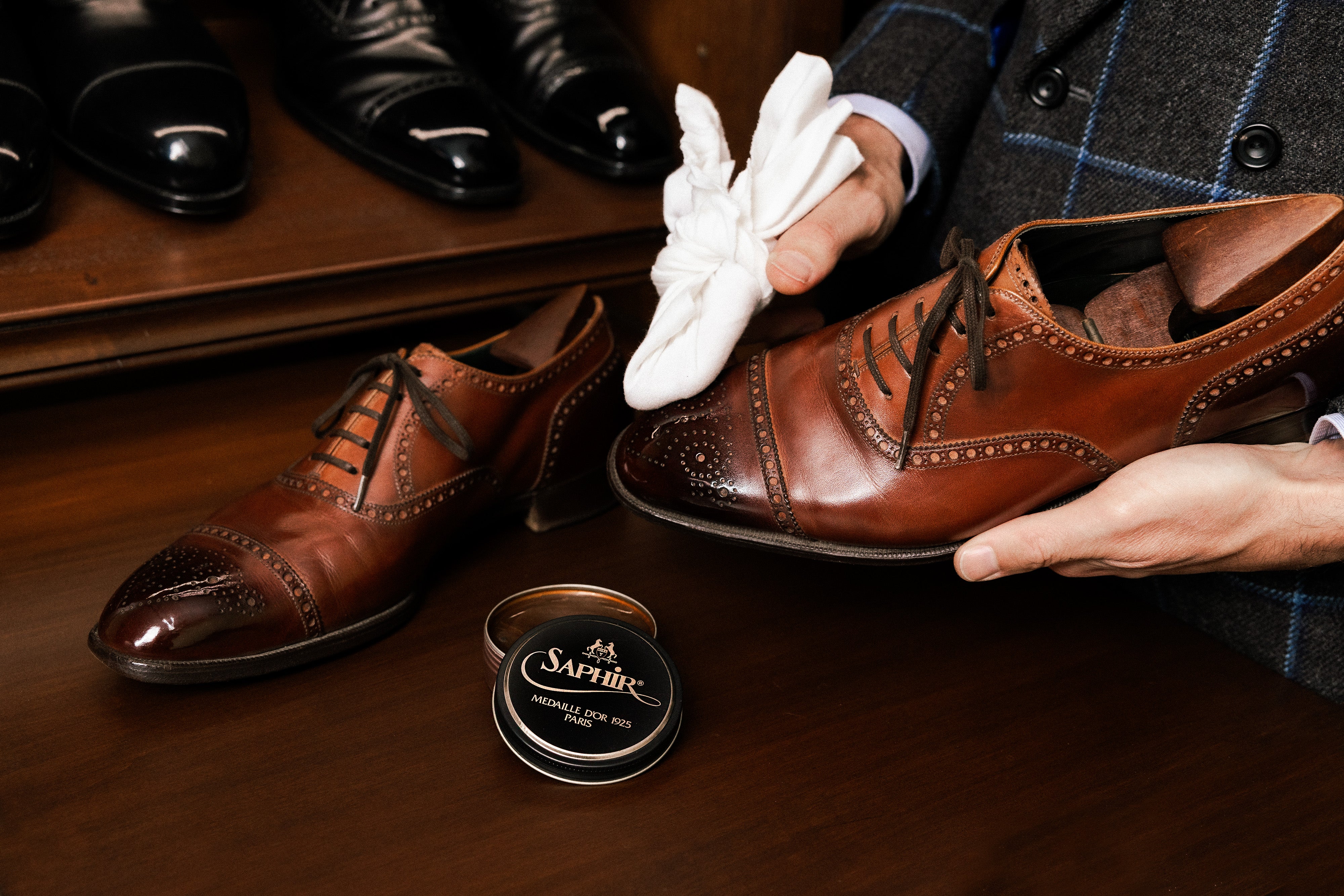 Luxury Wooden Hangers, Saphir Shoe Polish, Luxury Garment