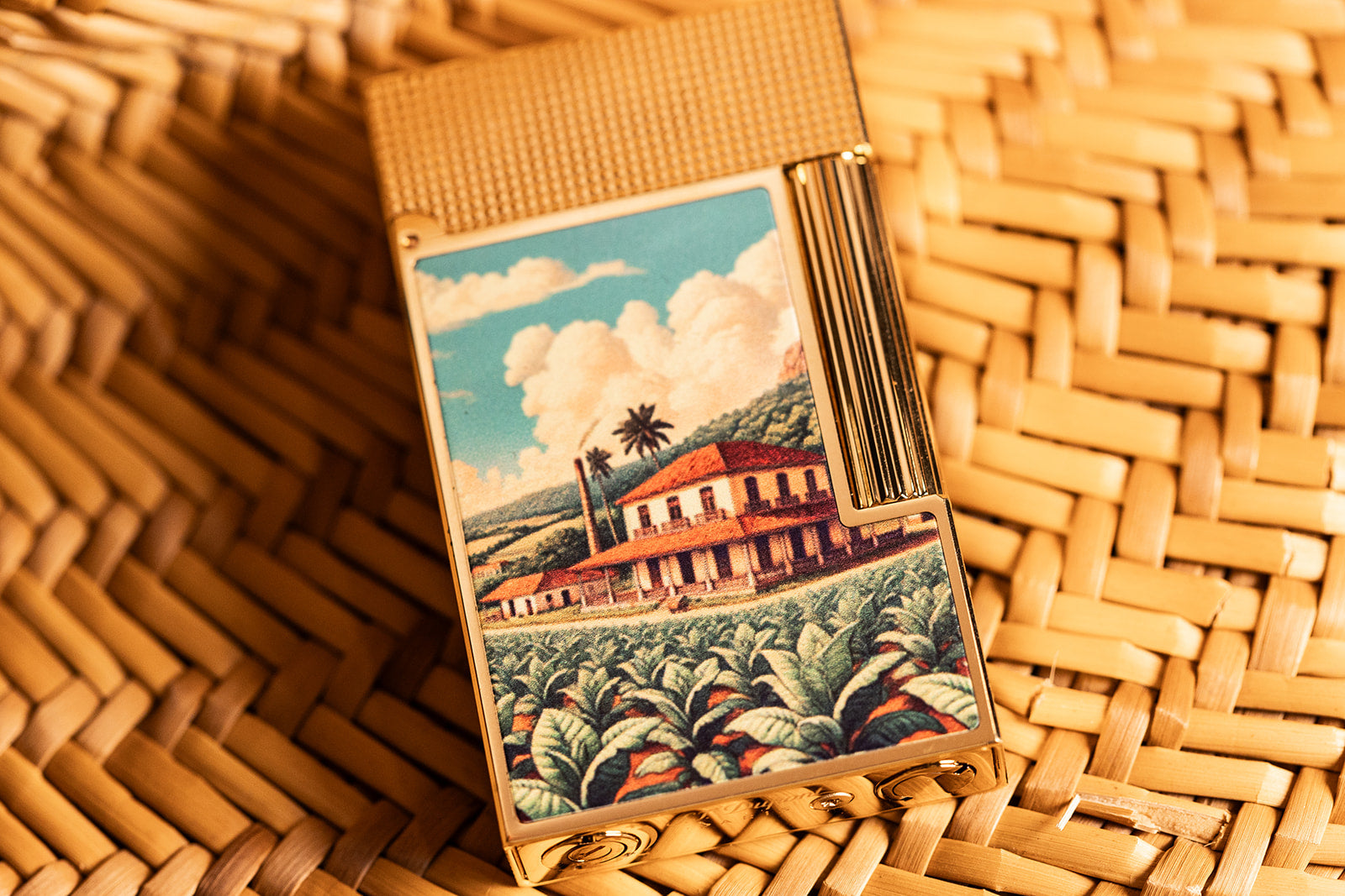 S.T. Dupont Line 2 Havana Dreams Tobacco Estate Gold Finish Lighter