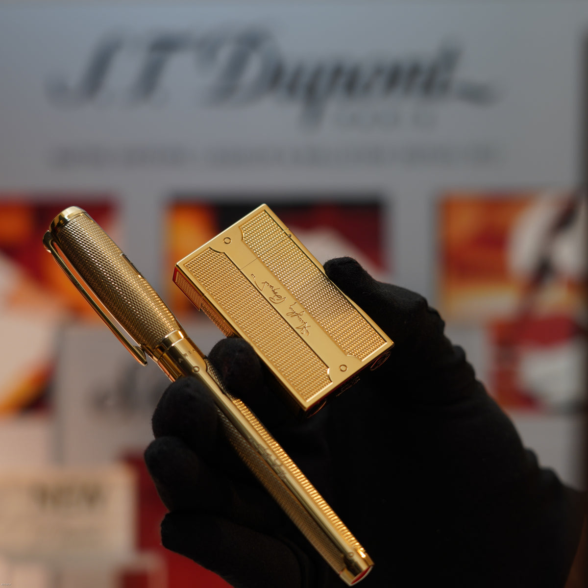 Vintage 2016 S.T. Dupont Humphrey Bogart Limited Edition Ligne 2 Large Gold Lighter & Fountain Pen Set – Mint Full Set