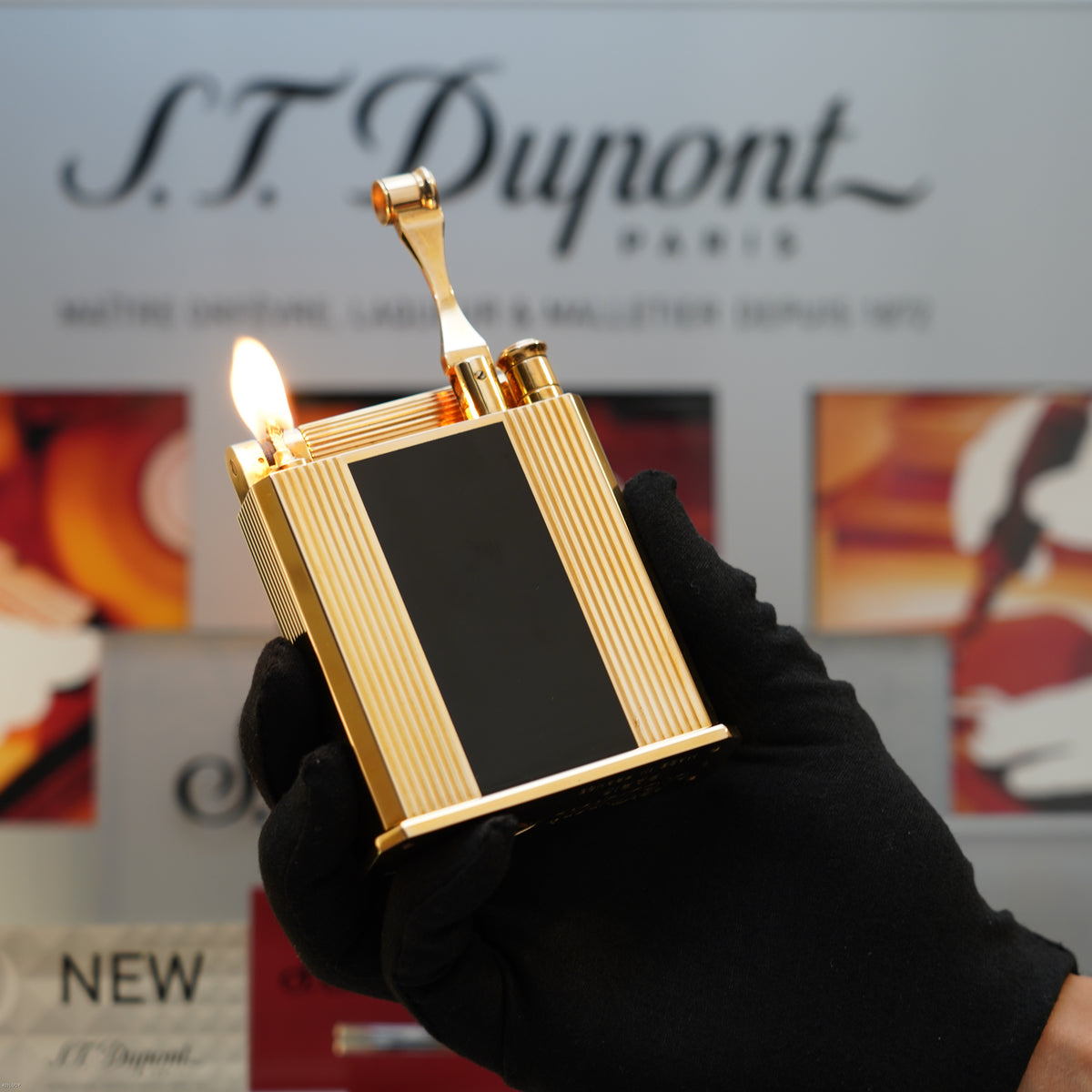 Vintage 1940 S.T. Dupont Jeroboam 18K Gold Finish & Black Lacquer Table Lighter – Benzine Fuel – Rare Collector’s Piece