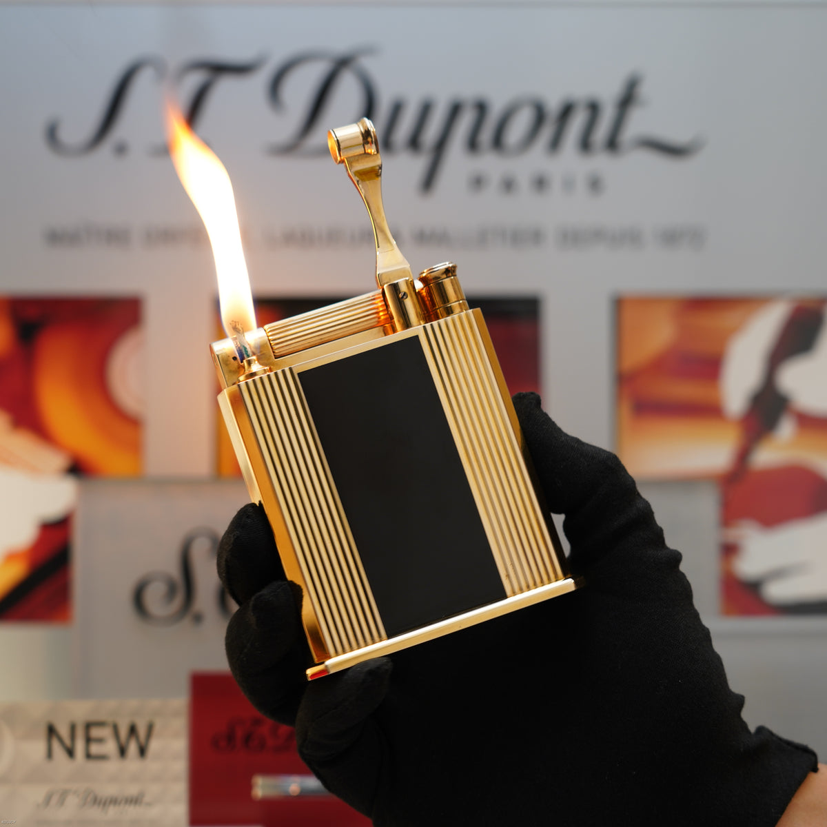 Vintage 1940 S.T. Dupont Jeroboam 18K Gold Finish & Black Lacquer Table Lighter – Benzine Fuel – Rare Collector’s Piece