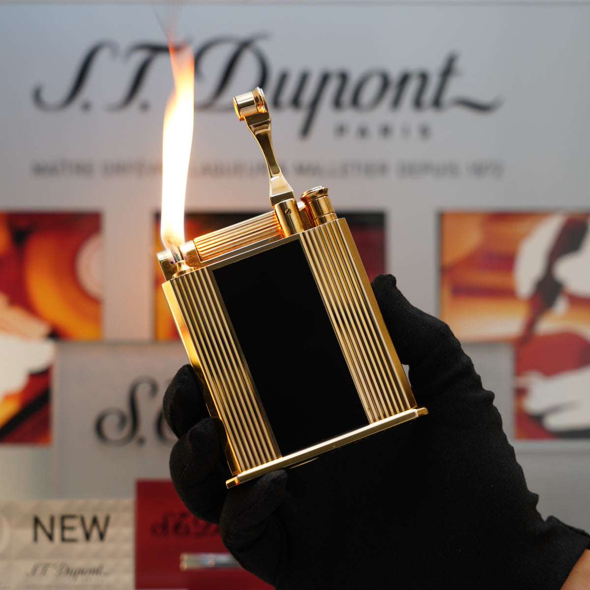 Vintage 1940 S.T. Dupont Jeroboam 18K Gold Finish & Black Lacquer Table Lighter – Benzine Fuel – Rare Collector’s Piece
