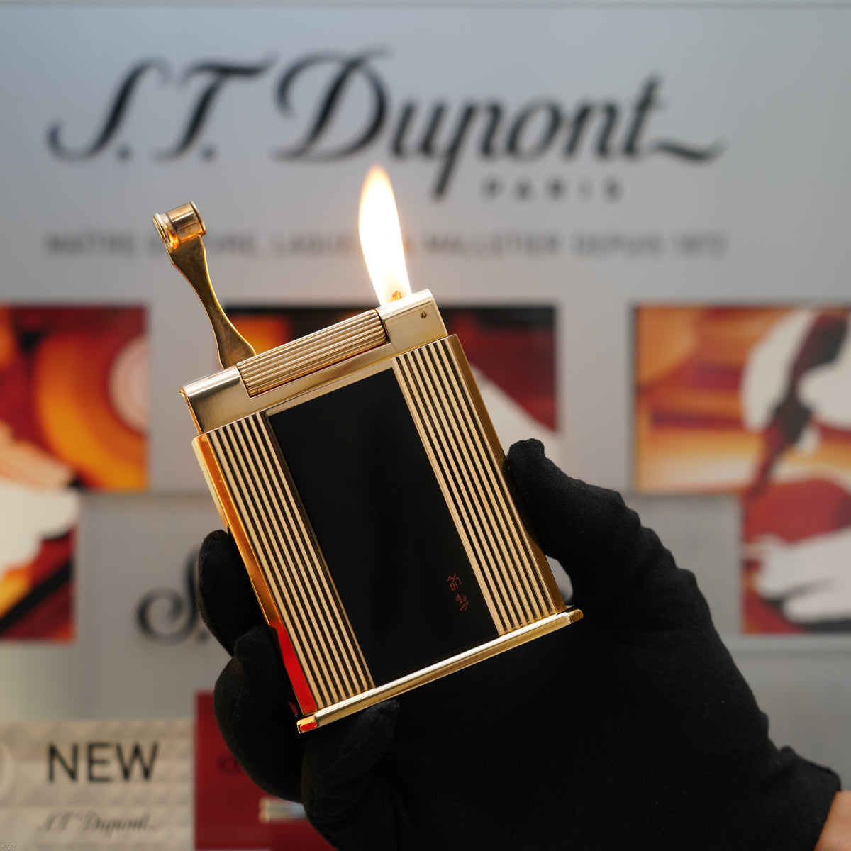 Vintage 1940 S.T. Dupont Jeroboam 18K Gold Finish & Black Lacquer Table Lighter – Benzine Fuel – Rare Collector’s Piece