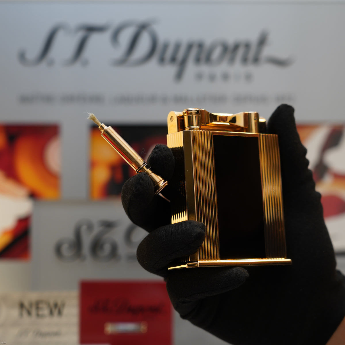 Vintage 1940 S.T. Dupont Jeroboam 18K Gold Finish & Black Lacquer Table Lighter – Benzine Fuel – Rare Collector’s Piece