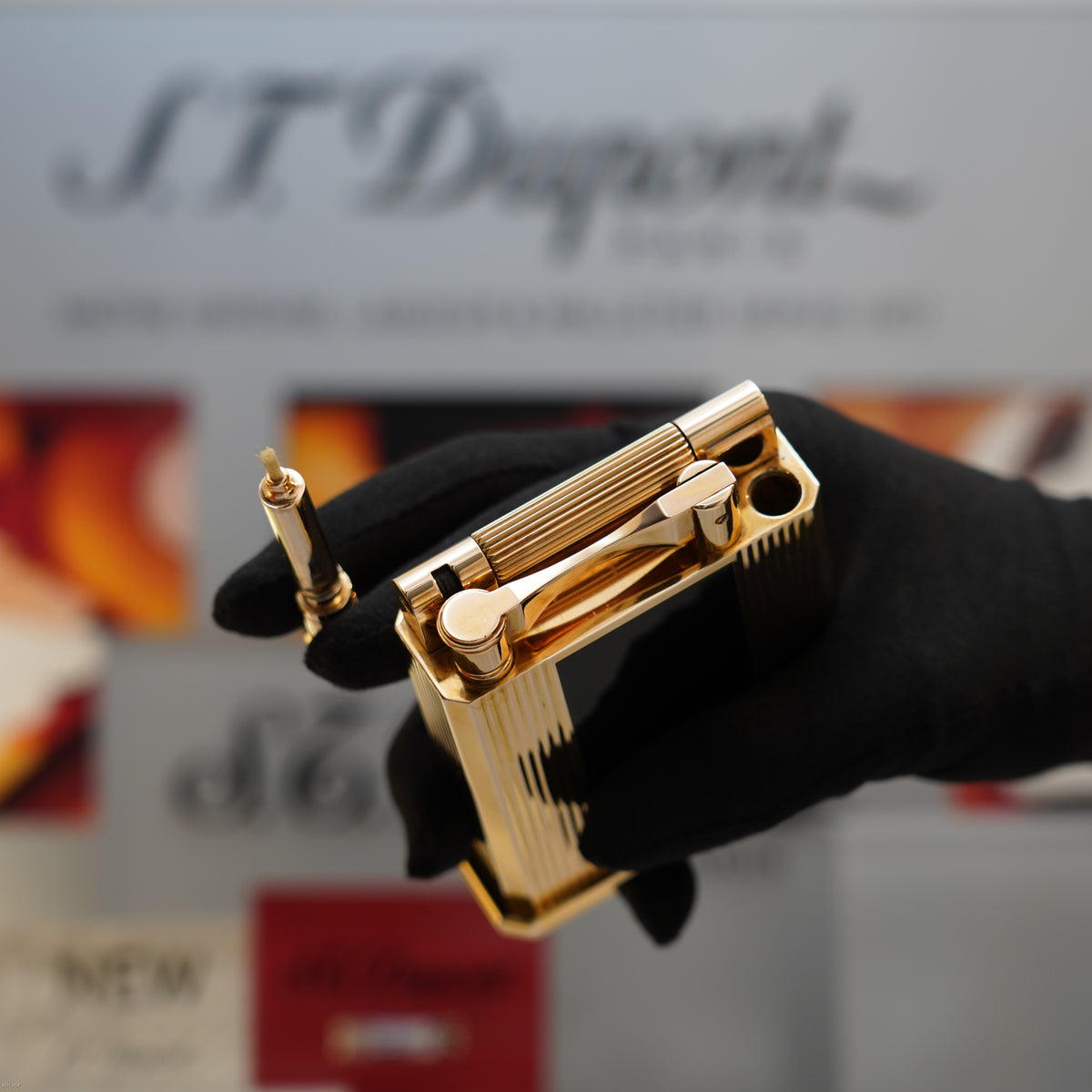 Vintage 1940 S.T. Dupont Jeroboam 18K Gold Finish & Black Lacquer Table Lighter – Benzine Fuel – Rare Collector’s Piece