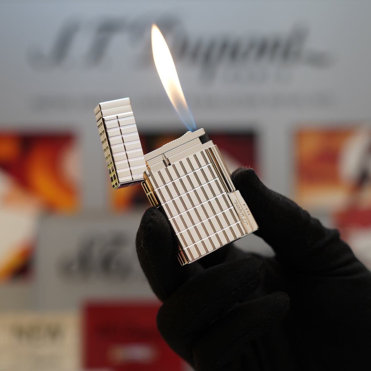 Vintage 1990 S.T. Dupont Gatsby Ligne 2 Medium Silver Plated Square Pattern Lighter – Mint Full Set