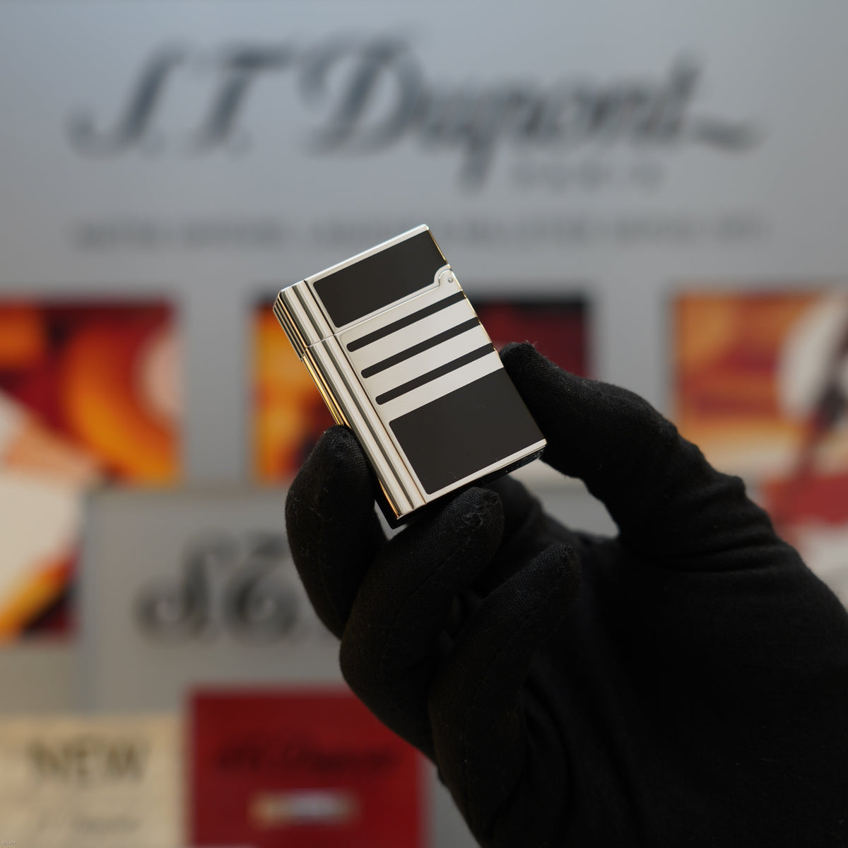 Vintage 1990 S.T. Dupont Gatsby Ligne 2 Medium Platinum Finish Black Chinese Lacquer Lighter – Full Set
