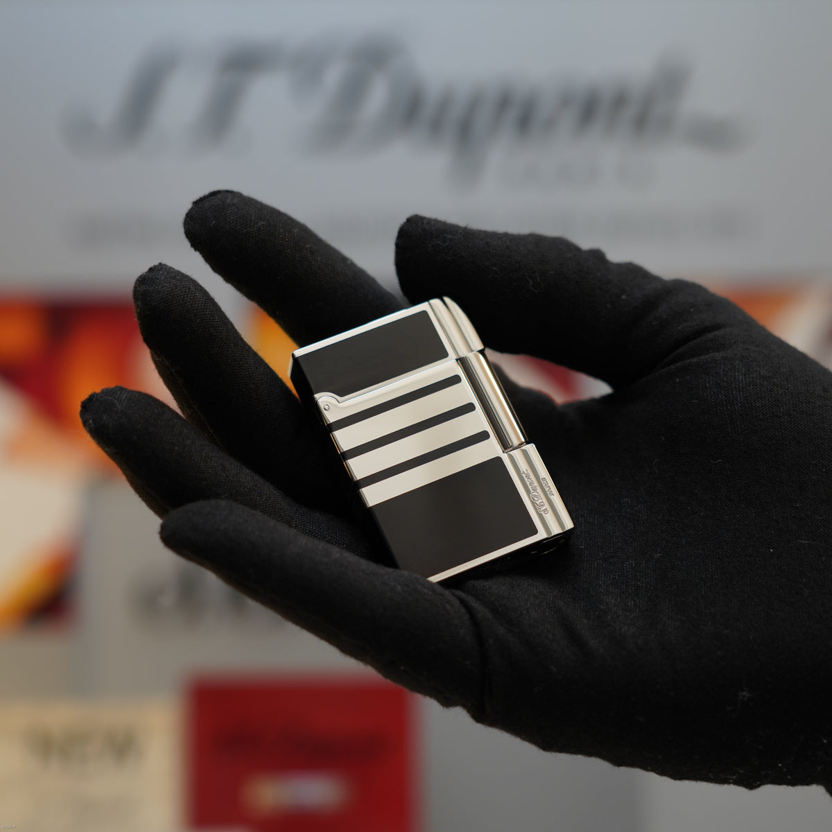 Vintage 1990 S.T. Dupont Gatsby Ligne 2 Medium Platinum Finish Black Chinese Lacquer Lighter – Full Set