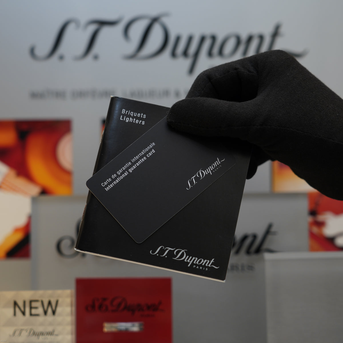 Vintage 1990 S.T. Dupont Gatsby Ligne 2 Medium Platinum Finish Black Chinese Lacquer Lighter – Full Set