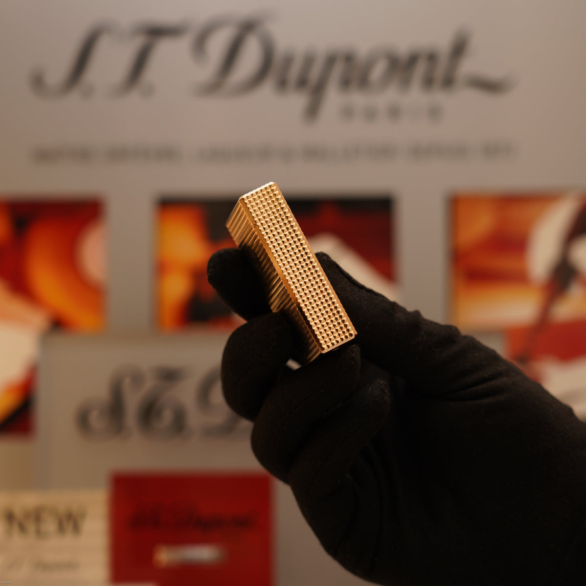 Vintage 1970 S.T. Dupont Ligne 1 Large Diamond Head 20 Micron Gold Plated Lighter – Full Set