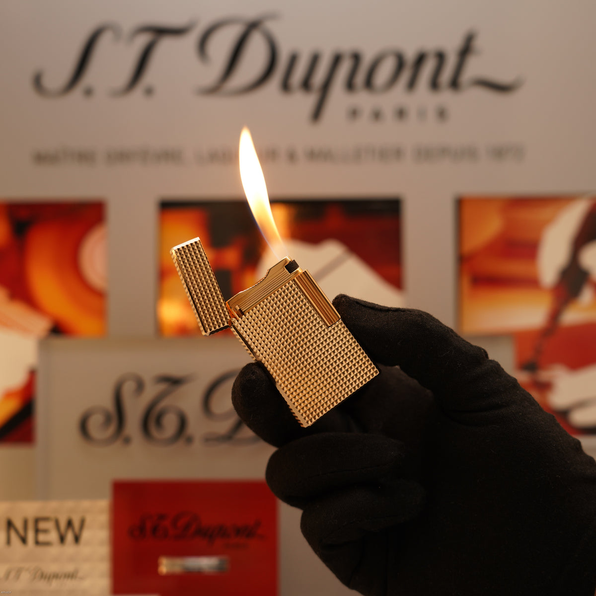 Vintage 1970 S.T. Dupont Ligne 1 Large Diamond Head 20 Micron Gold Plated Lighter – Full Set