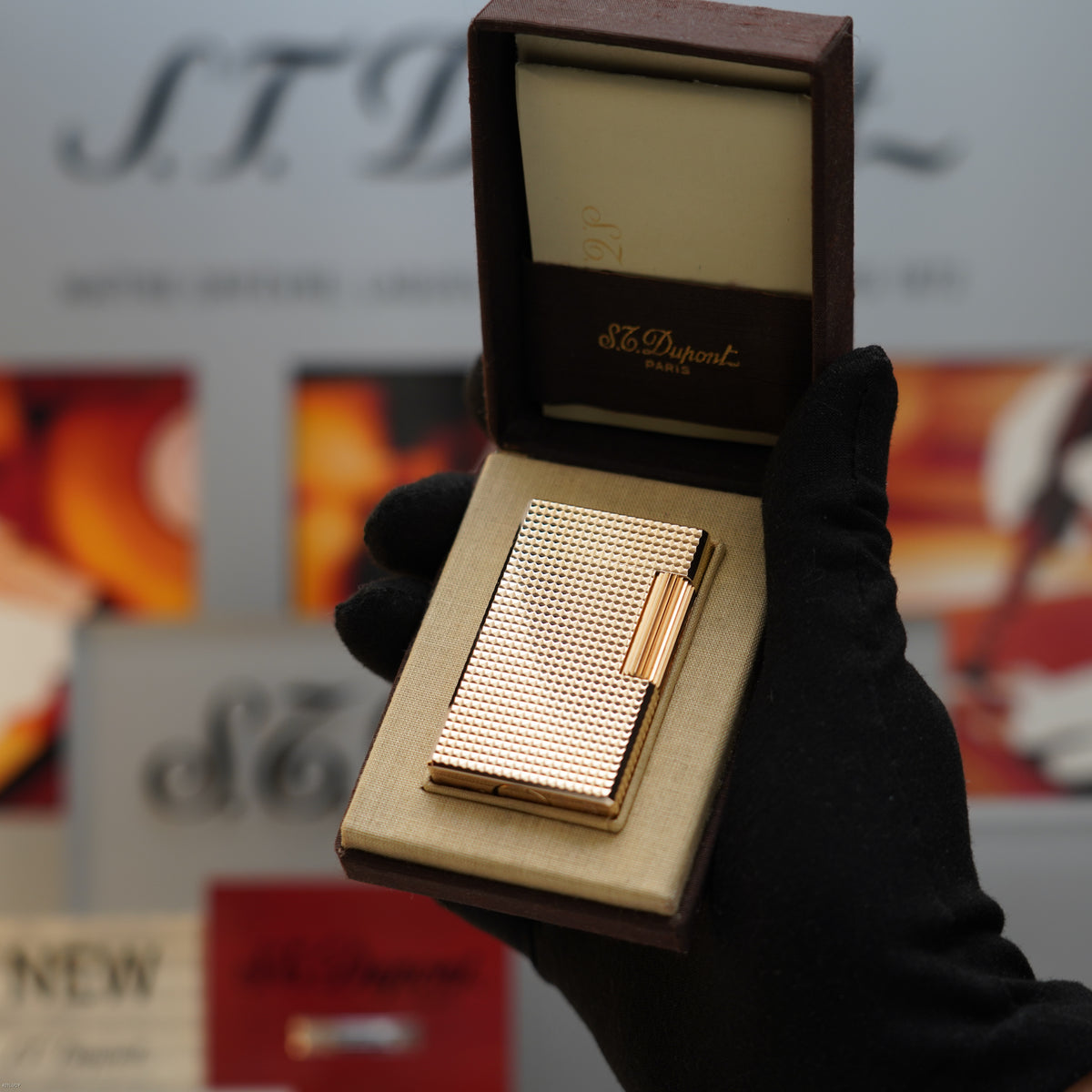 Vintage 1970 S.T. Dupont Ligne 1 Large Diamond Head 20 Micron Gold Plated Lighter – Full Set