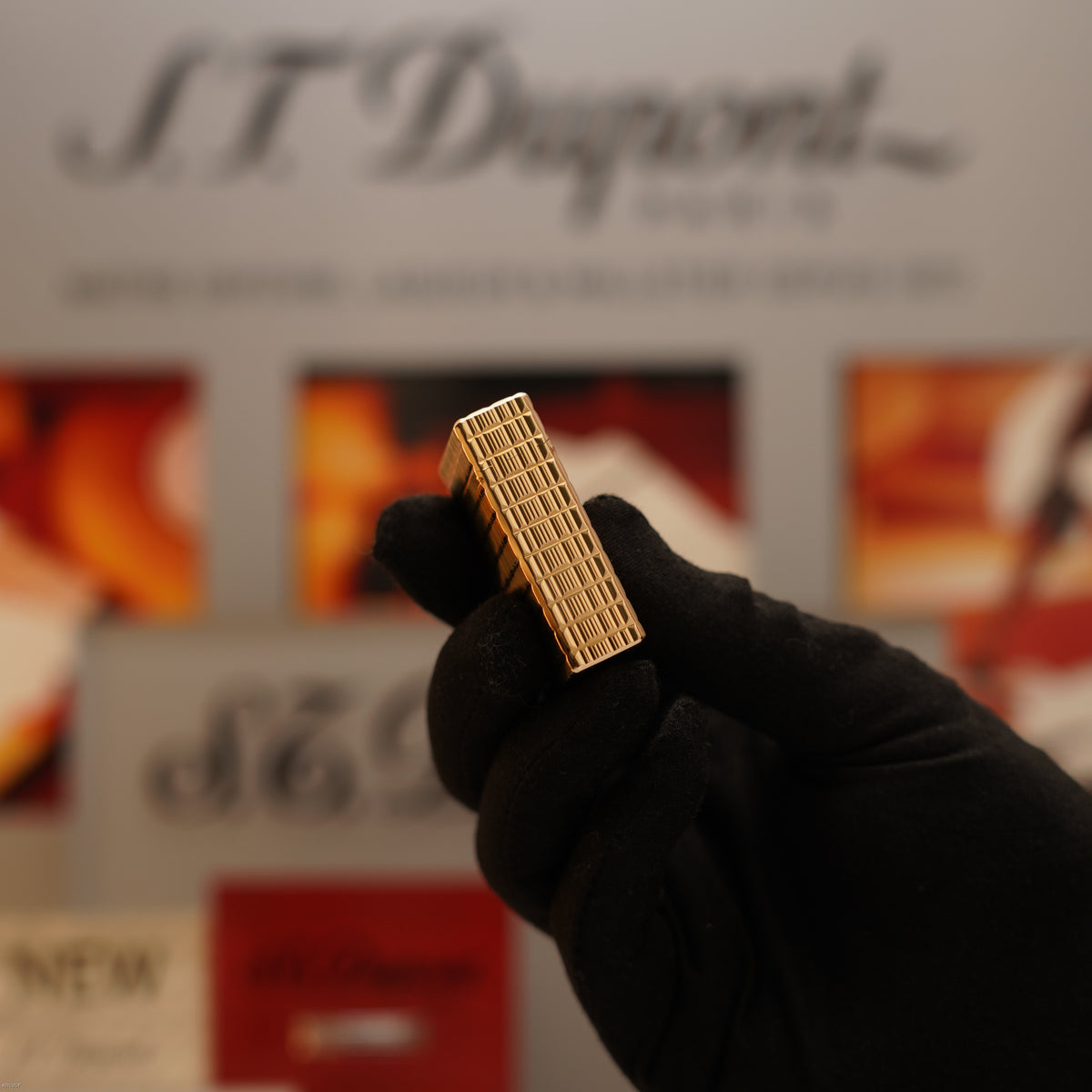 Vintage Late 1980s S.T. Dupont Ligne 1 Small 20 Micron Gold Plated Lighter – Very Good Full Set