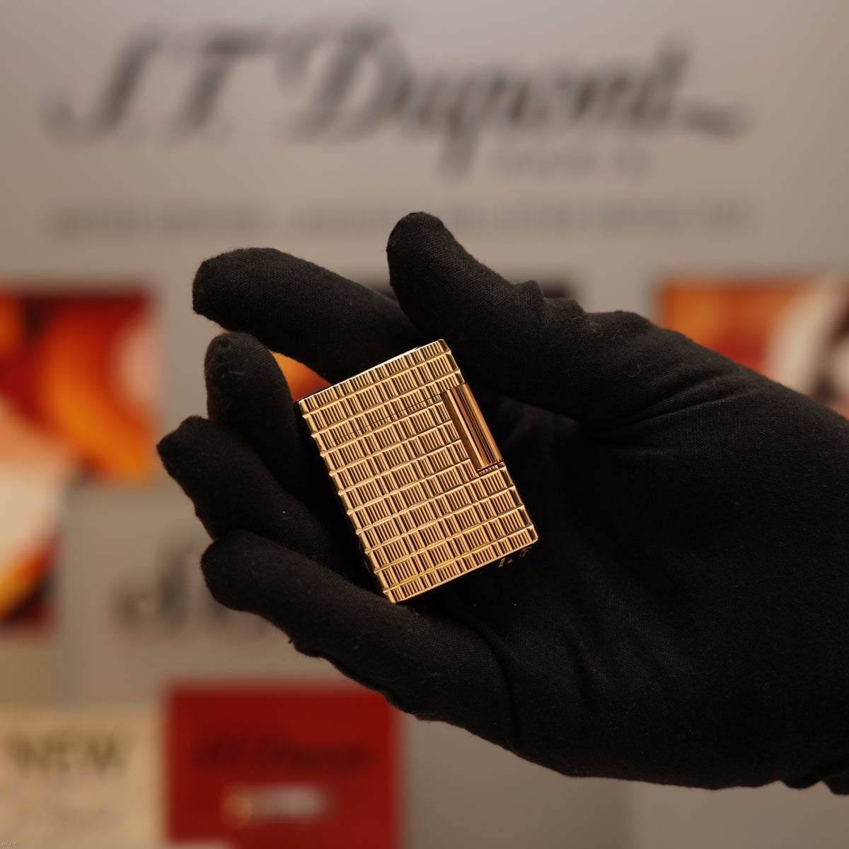 Vintage Late 1980s S.T. Dupont Ligne 1 Small 20 Micron Gold Plated Lighter – Very Good Full Set