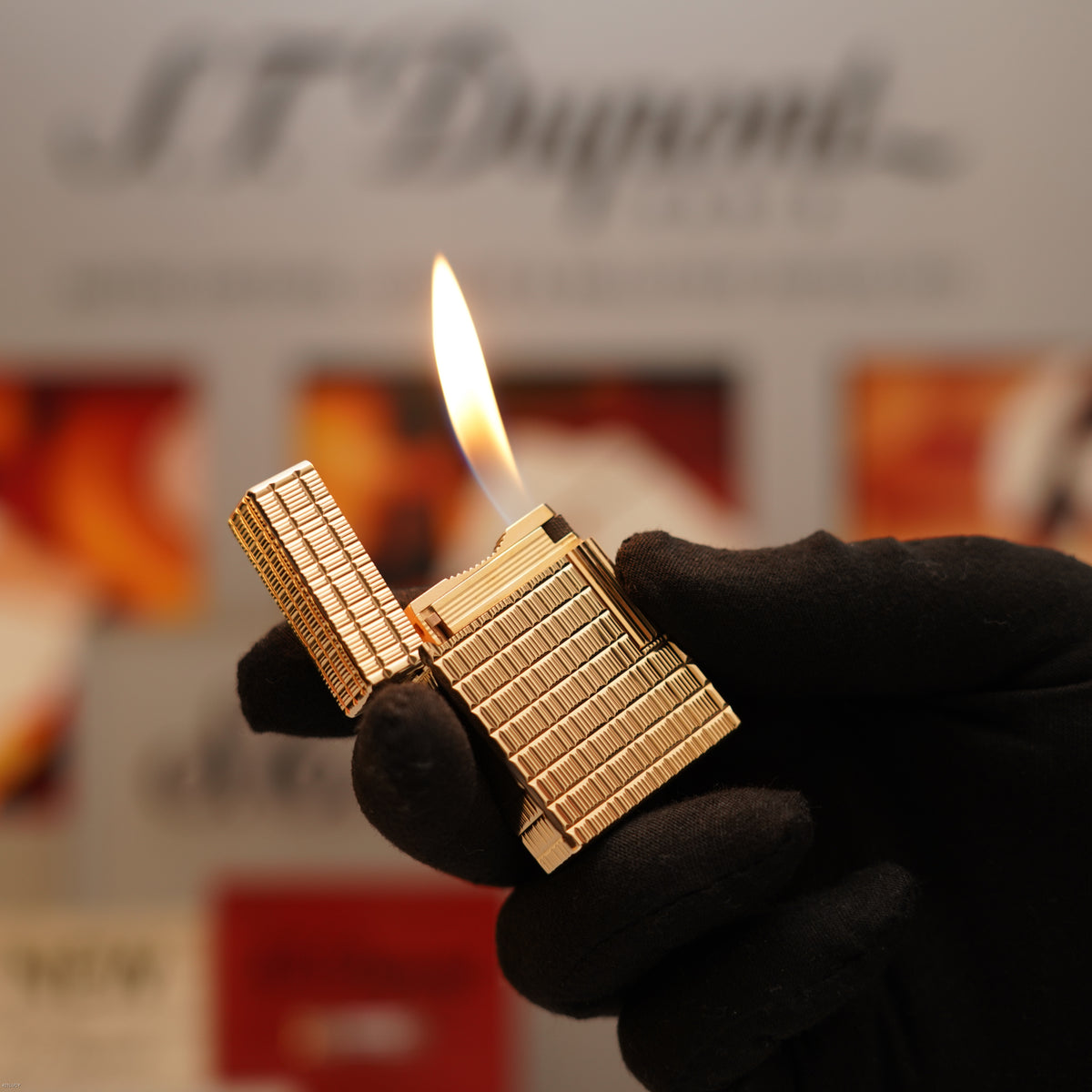 Vintage Late 1980s S.T. Dupont Ligne 1 Small 20 Micron Gold Plated Lighter – Very Good Full Set