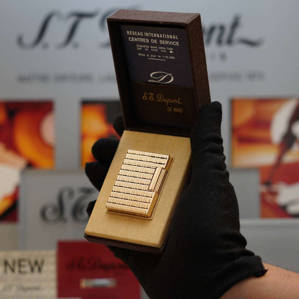 Vintage Late 1980s S.T. Dupont Ligne 1 Small 20 Micron Gold Plated Lighter – Very Good Full Set