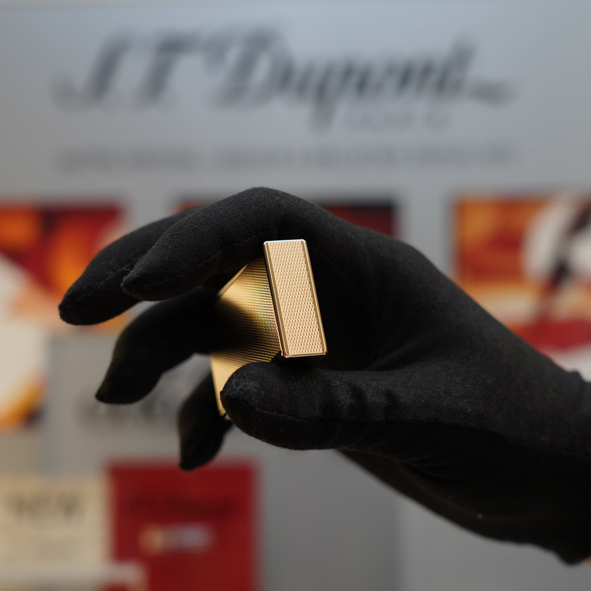 Vintage 1980 S.T. Dupont Ligne 1 Large 18K Gold Finish Barley Pattern Lighter – Mint Full Set