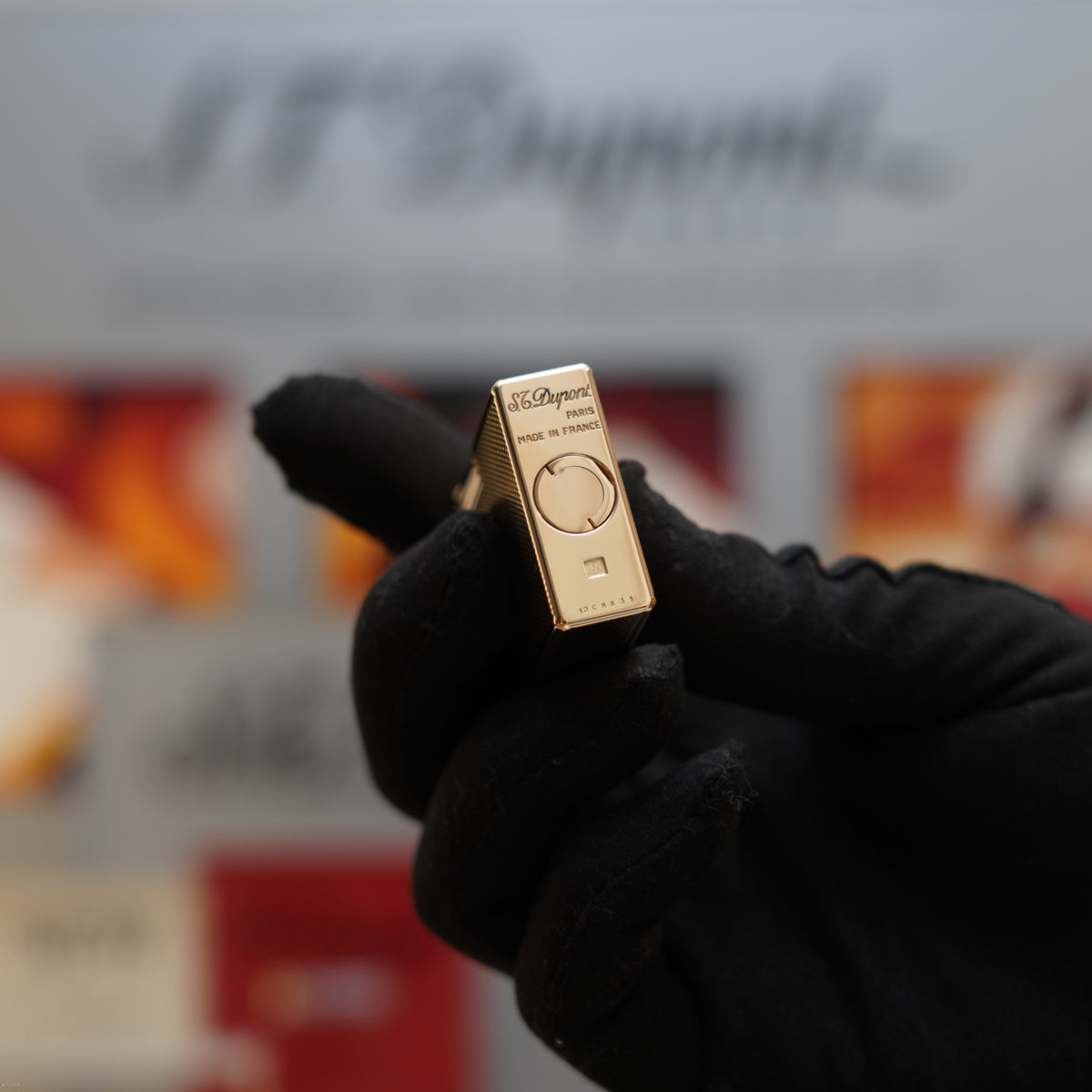 Vintage 1980 S.T. Dupont Ligne 1 Large 18K Gold Finish Barley Pattern Lighter – Mint Full Set