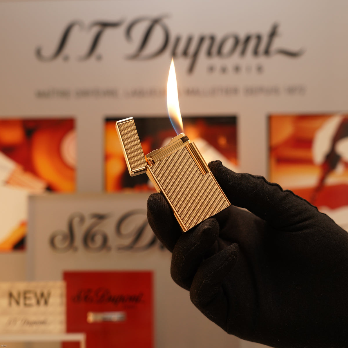 Vintage 1980 S.T. Dupont Ligne 1 Large 18K Gold Finish Barley Pattern Lighter – Mint Full Set