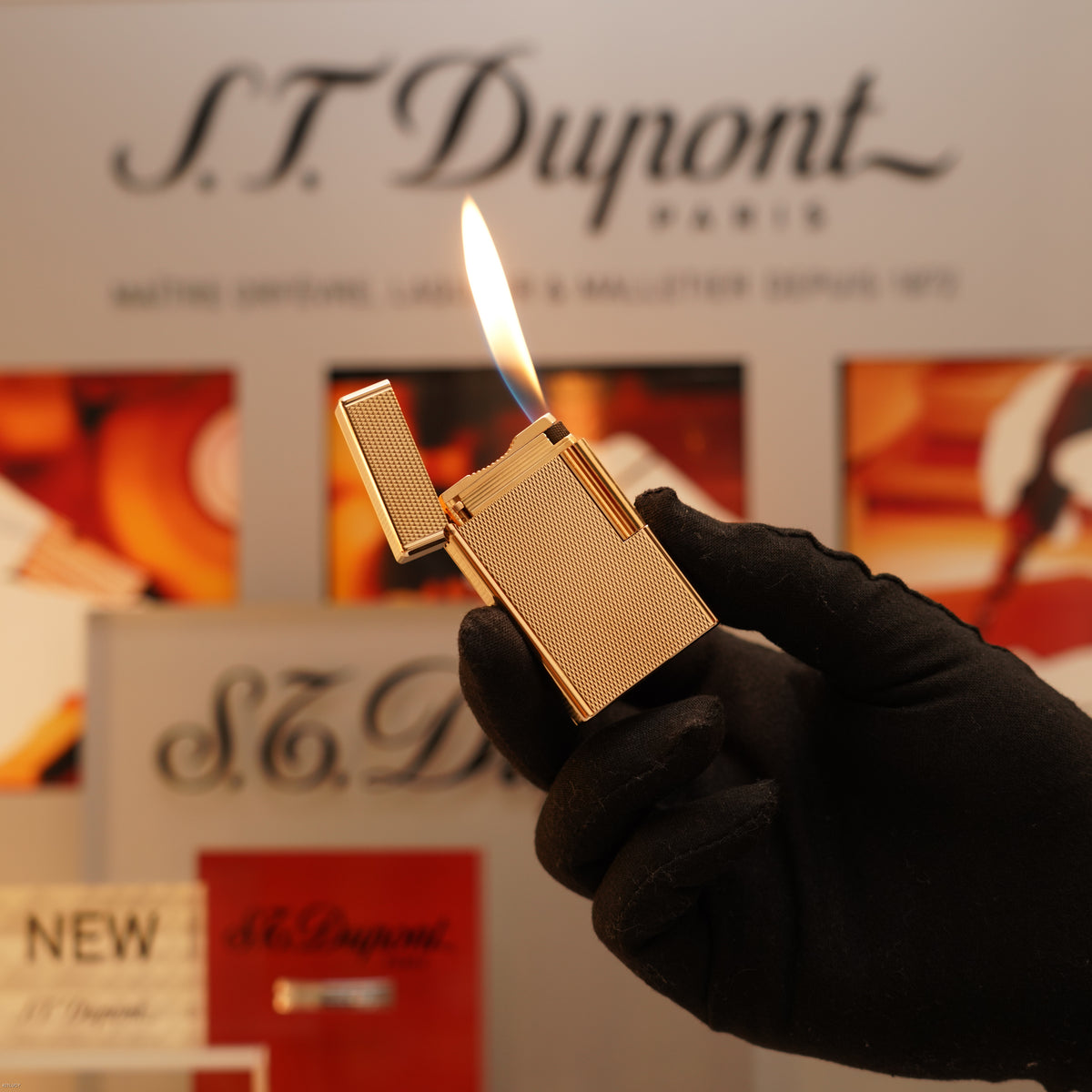 Vintage 1980 S.T. Dupont Ligne 1 Large 18K Gold Finish Barley Pattern Lighter – Mint Full Set