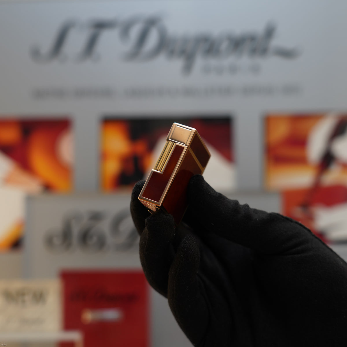 Vintage 1984 S.T. Dupont Ligne 1 Small Laque de Chine Brown Lacquer 20 Micron Gold Finish Lighter