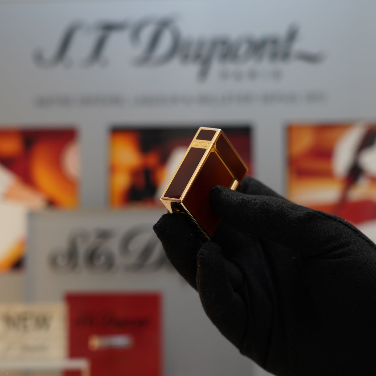 Vintage 1984 S.T. Dupont Ligne 1 Small Laque de Chine Brown Lacquer 20 Micron Gold Finish Lighter