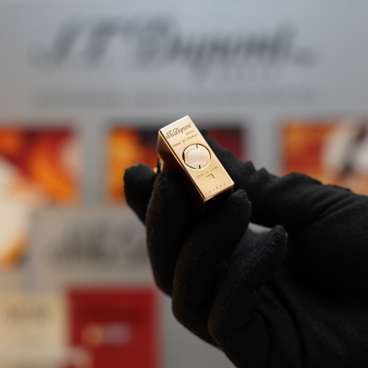 Vintage 1984 S.T. Dupont Ligne 1 Small Laque de Chine Brown Lacquer 20 Micron Gold Finish Lighter