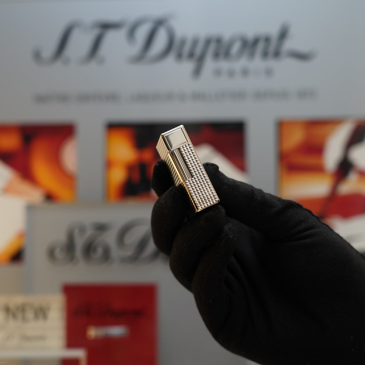 Vintage 1983 S.T. Dupont Ligne 1 Small Diamond Head 20 Micron Gold Plated Lighter – Mint Full Set