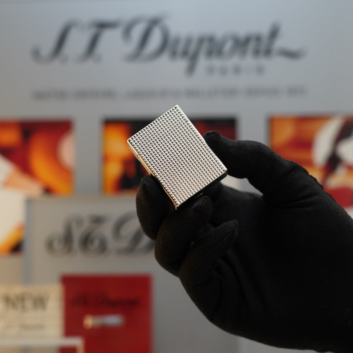 Vintage 1983 S.T. Dupont Ligne 1 Small Diamond Head 20 Micron Gold Plated Lighter – Mint Full Set