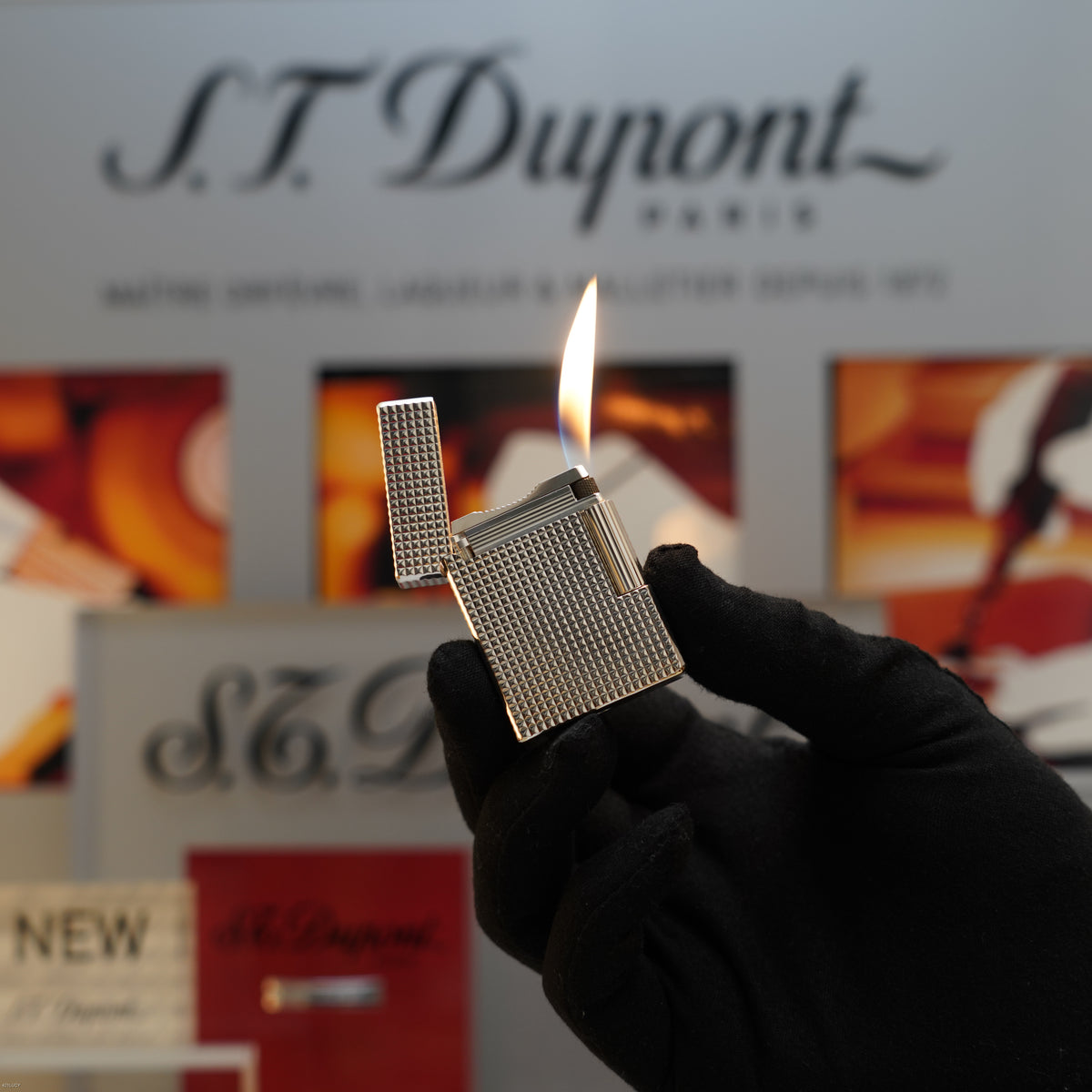 Vintage 1983 S.T. Dupont Ligne 1 Small Diamond Head 20 Micron Gold Plated Lighter – Mint Full Set