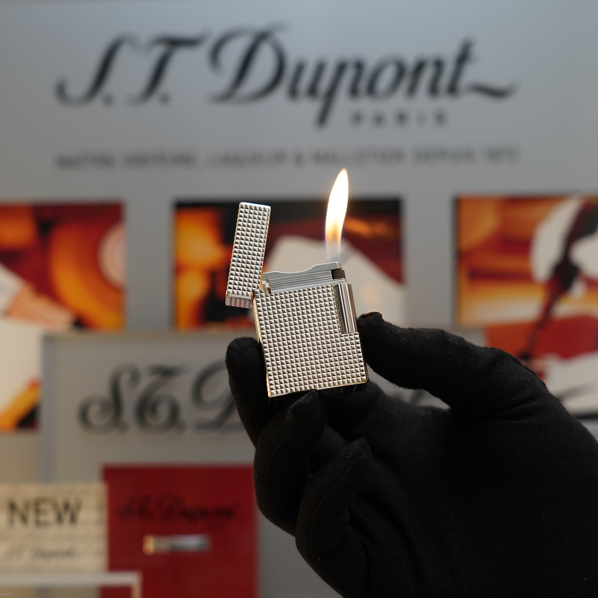Vintage 1983 S.T. Dupont Ligne 1 Small Diamond Head 20 Micron Gold Plated Lighter – Mint Full Set