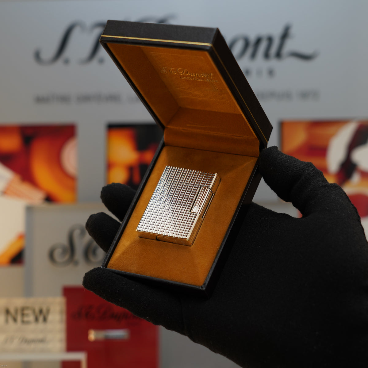 Vintage 1983 S.T. Dupont Ligne 1 Small Diamond Head 20 Micron Gold Plated Lighter – Mint Full Set