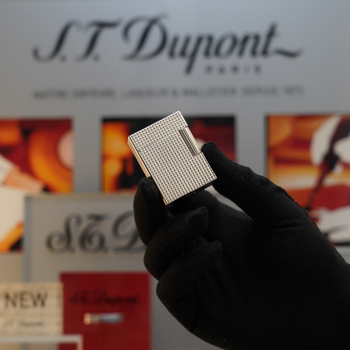 Vintage Early 1990s S.T. Dupont Ligne 1 Small Diamond Head Silver Finish Lighter – Mint Full Set