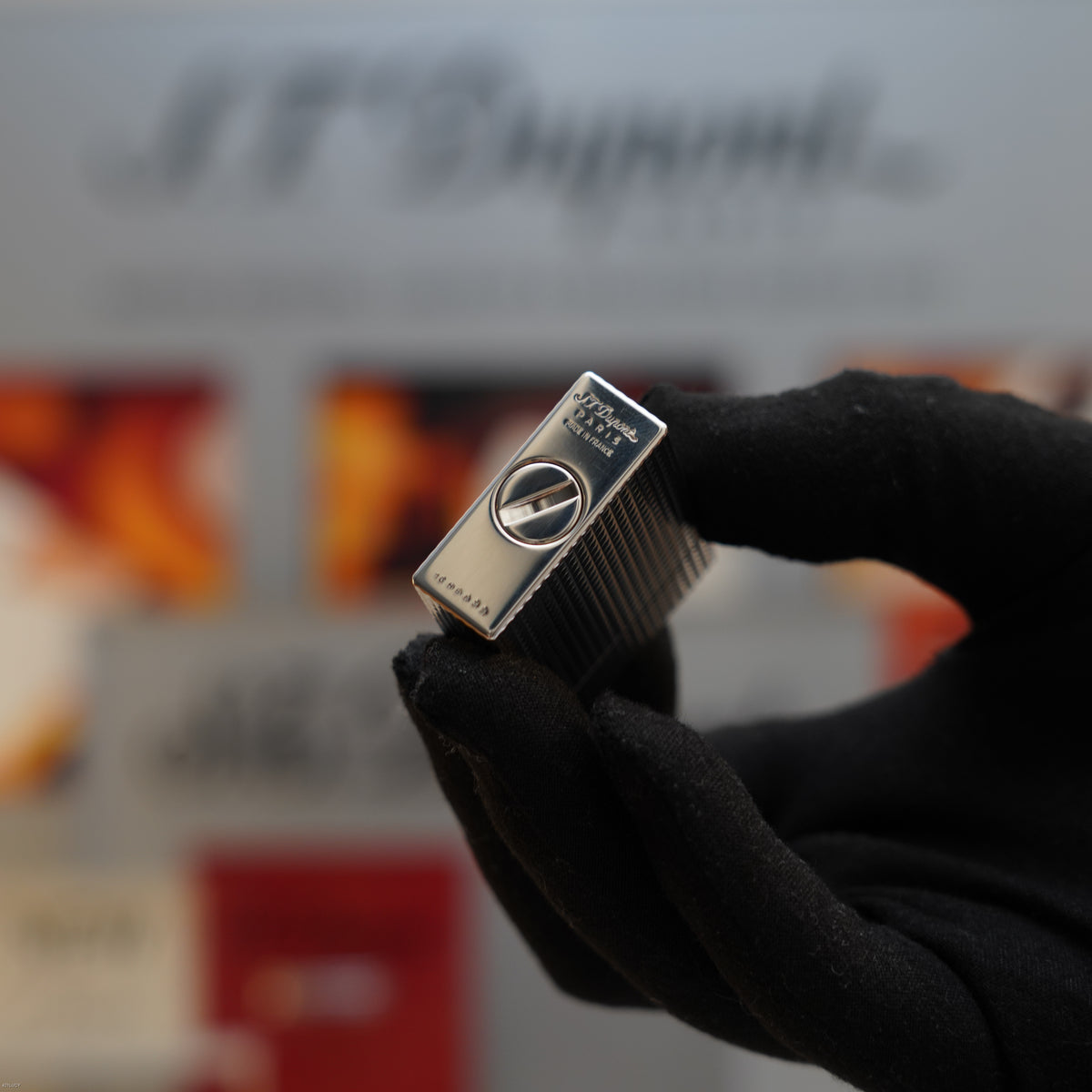 Vintage Early 1990s S.T. Dupont Ligne 1 Small Diamond Head Silver Finish Lighter – Mint Full Set