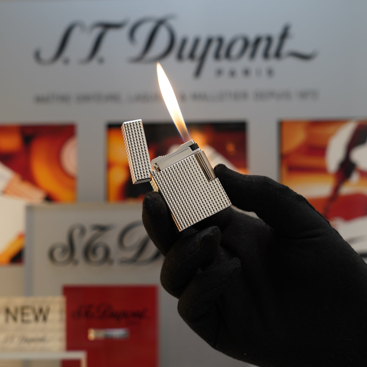 Vintage Early 1990s S.T. Dupont Ligne 1 Small Diamond Head Silver Finish Lighter – Mint Full Set