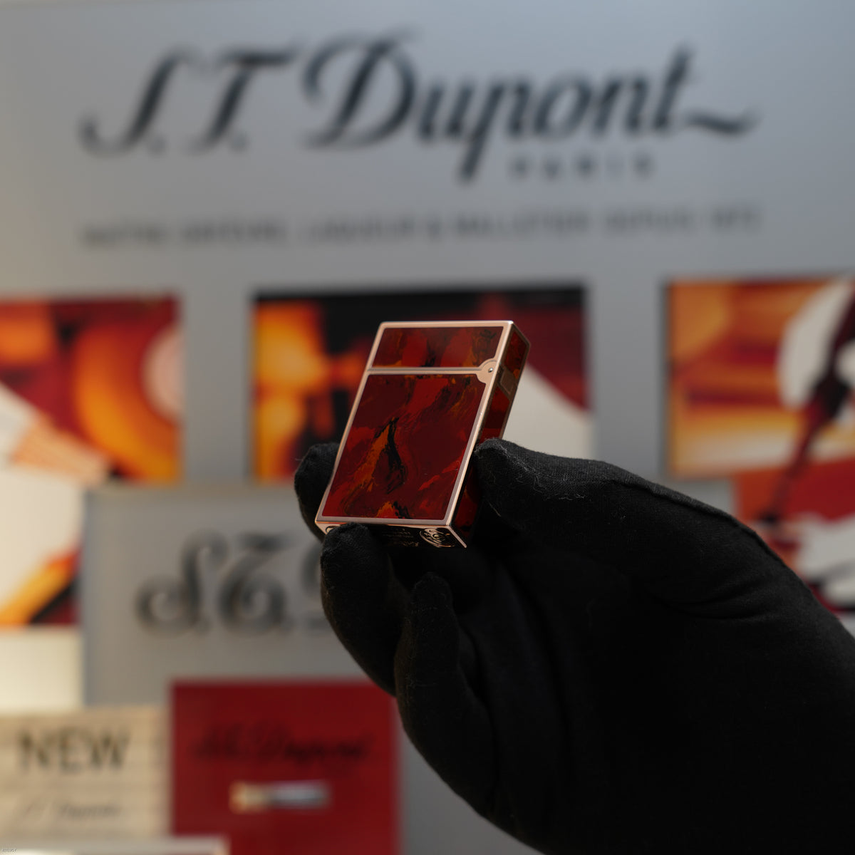 Vintage Early 1990s S.T. Dupont Ligne 2 Medium Rose Gold Finish Picasso Chinese Lacquer Lighter – Good Full Set