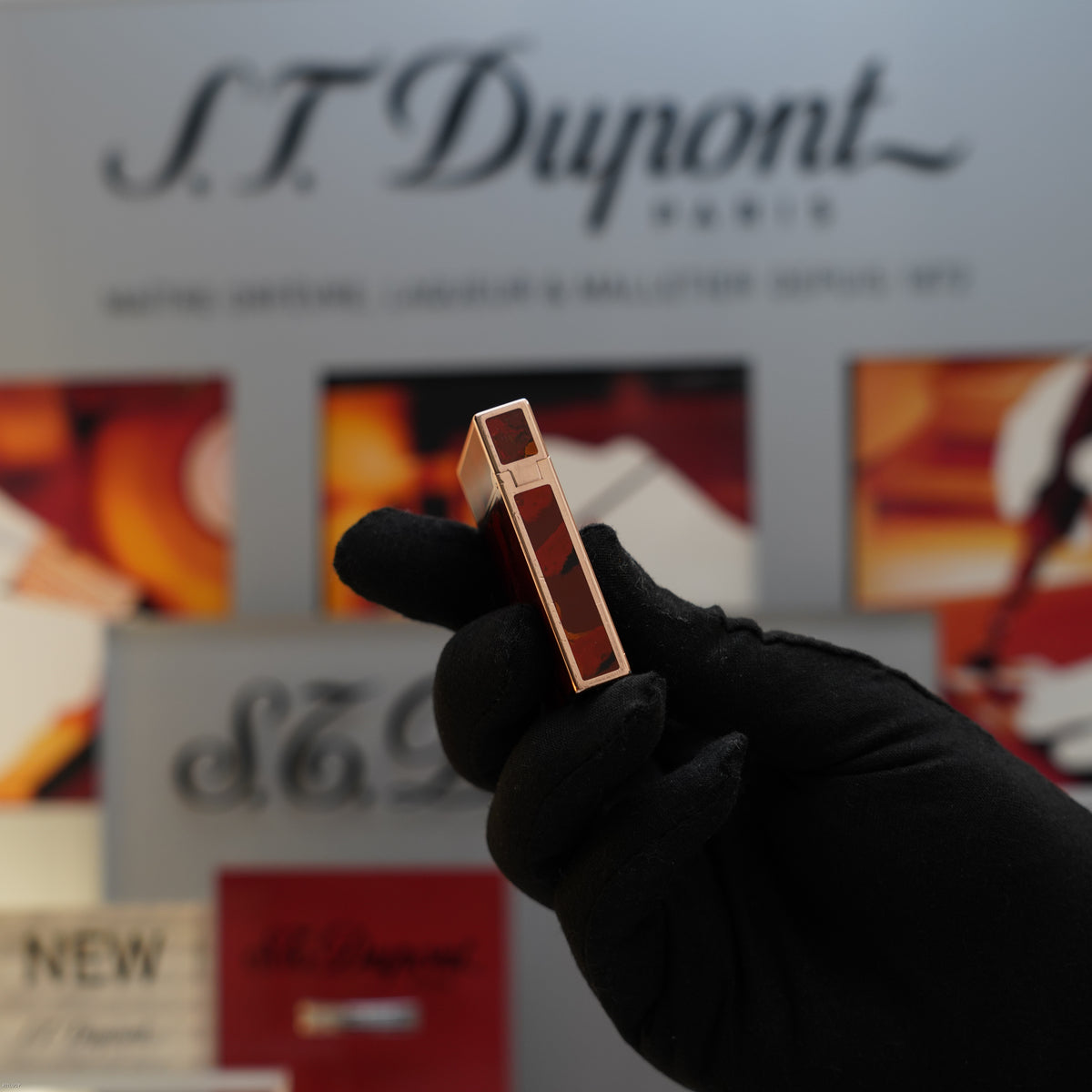 Vintage Early 1990s S.T. Dupont Ligne 2 Medium Rose Gold Finish Picasso Chinese Lacquer Lighter – Good Full Set